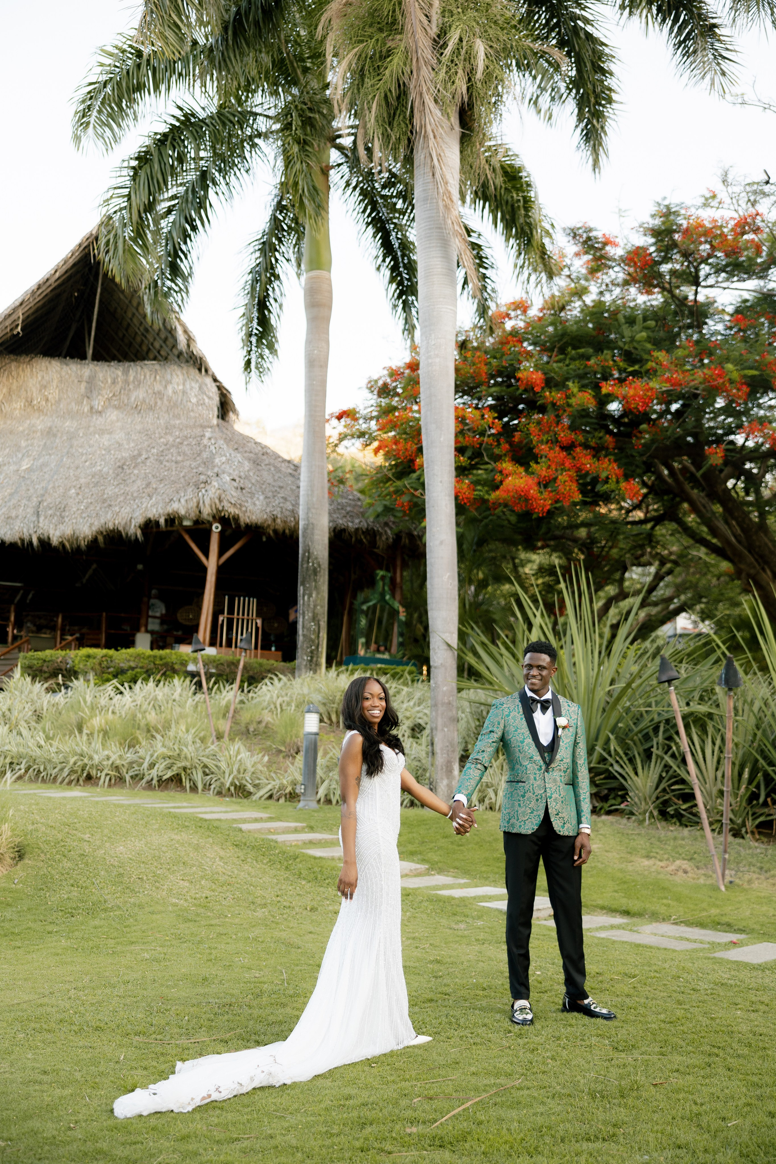 Ashley&Matt (Costa Rica). Wedding Photographer Toronto