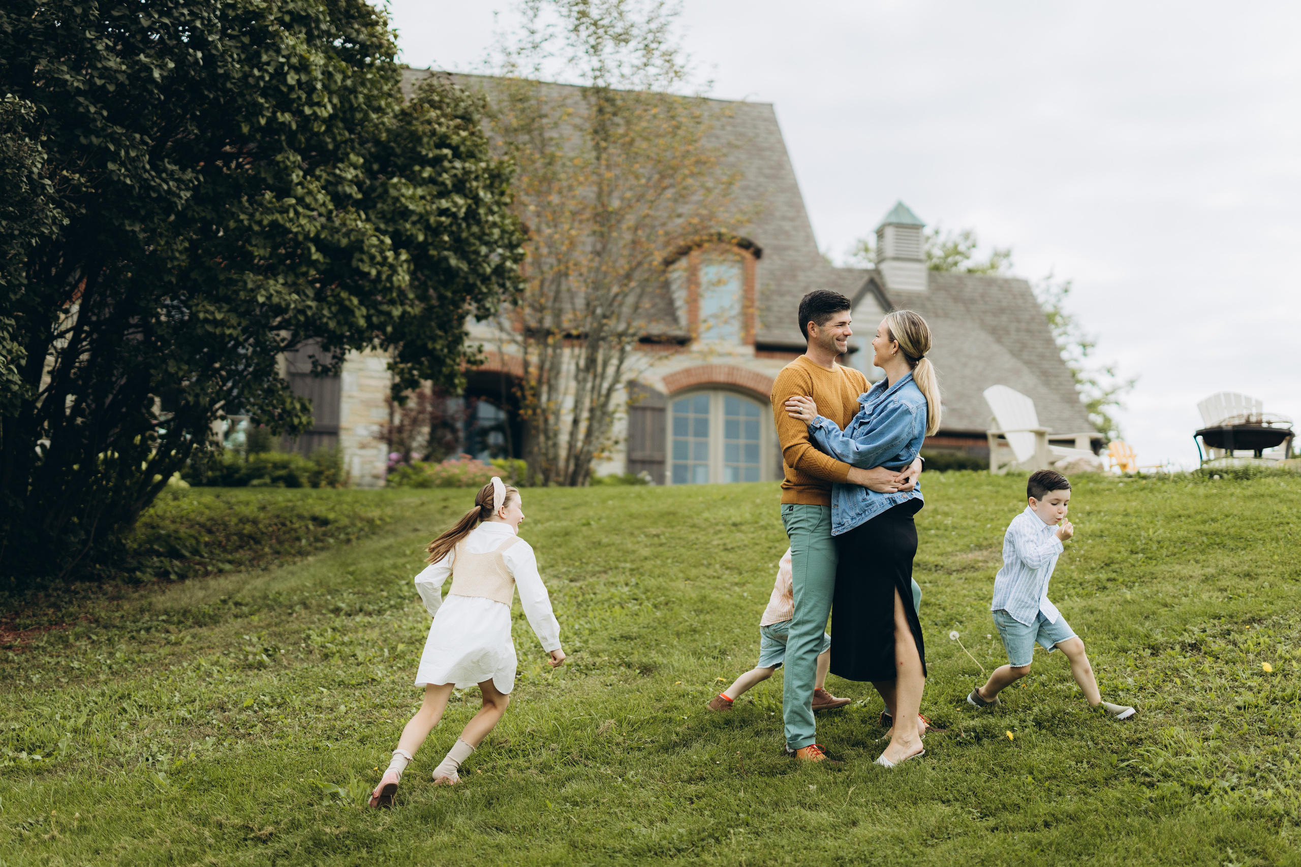 Fall family session. Wedding Photographer Toronto
