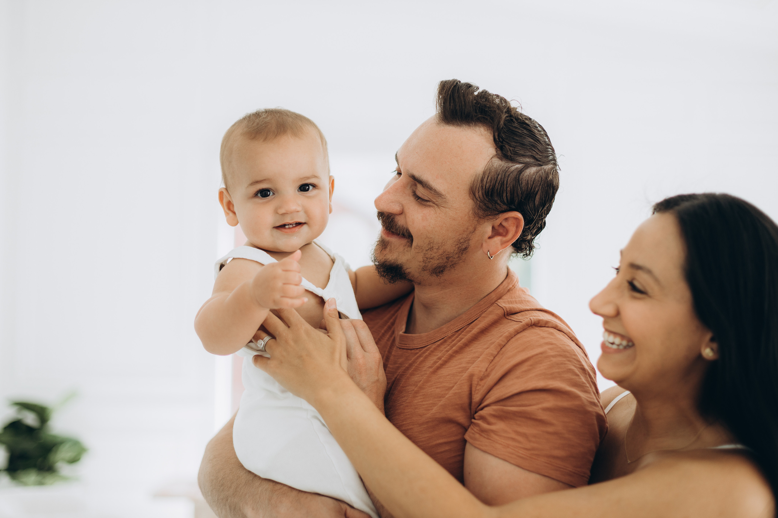 Cake smash. Wedding Photographer Toronto