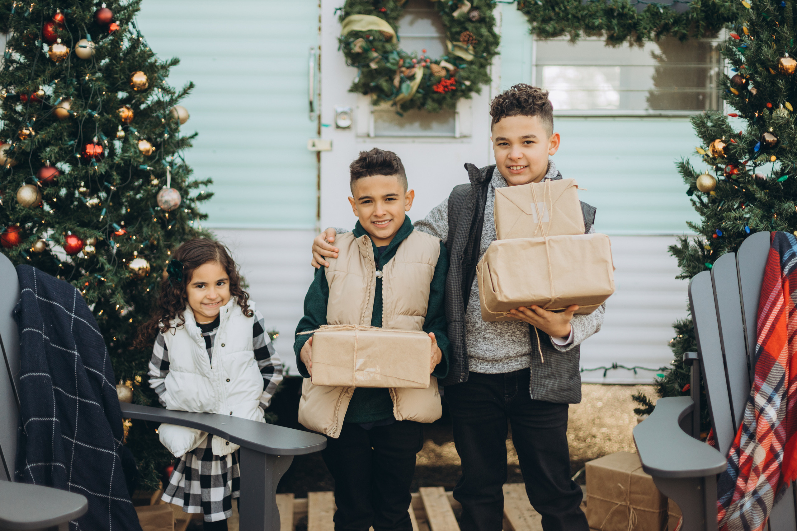 Christmas mini session. Wedding Photographer Toronto