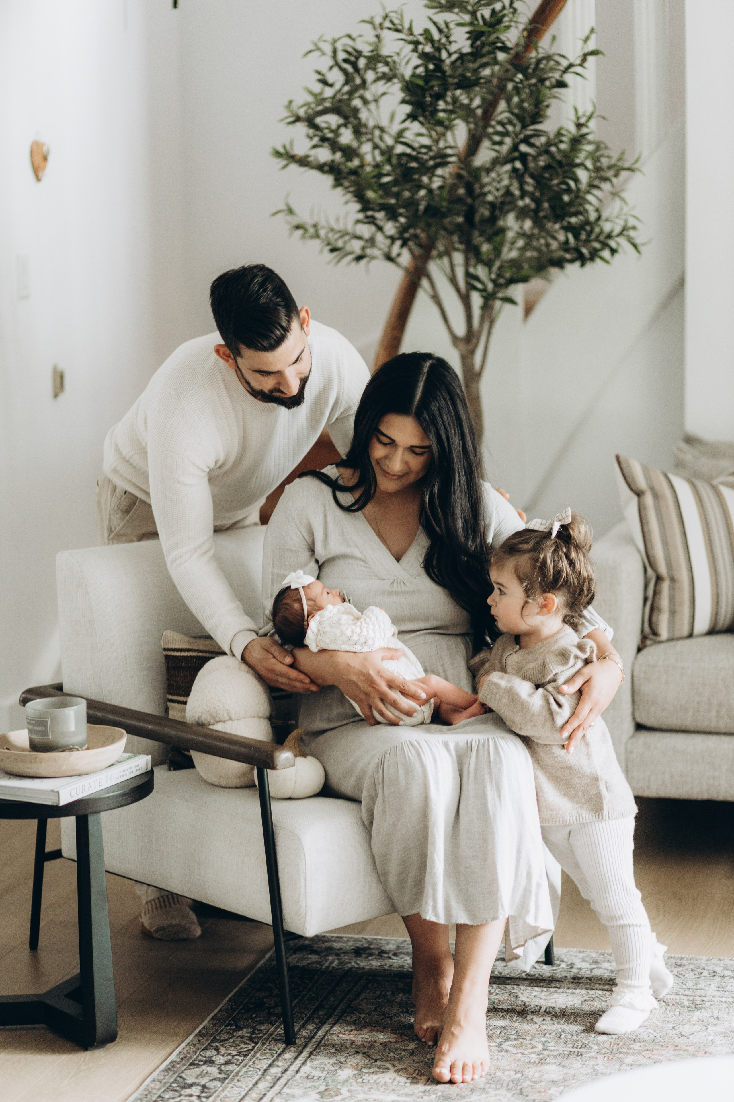 Newborn/family photo session. Wedding Photographer Toronto