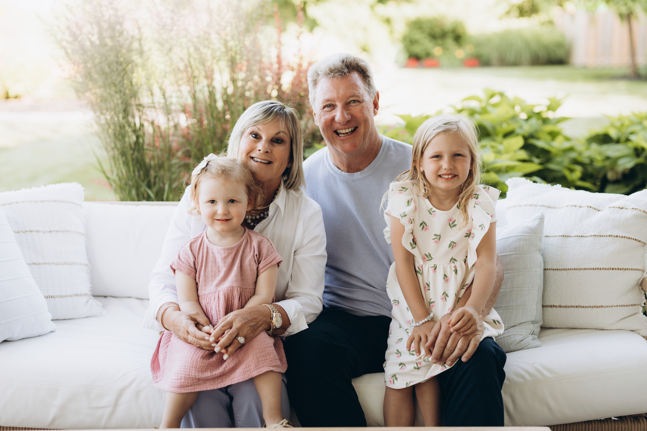 Family time. Wedding Photographer Toronto