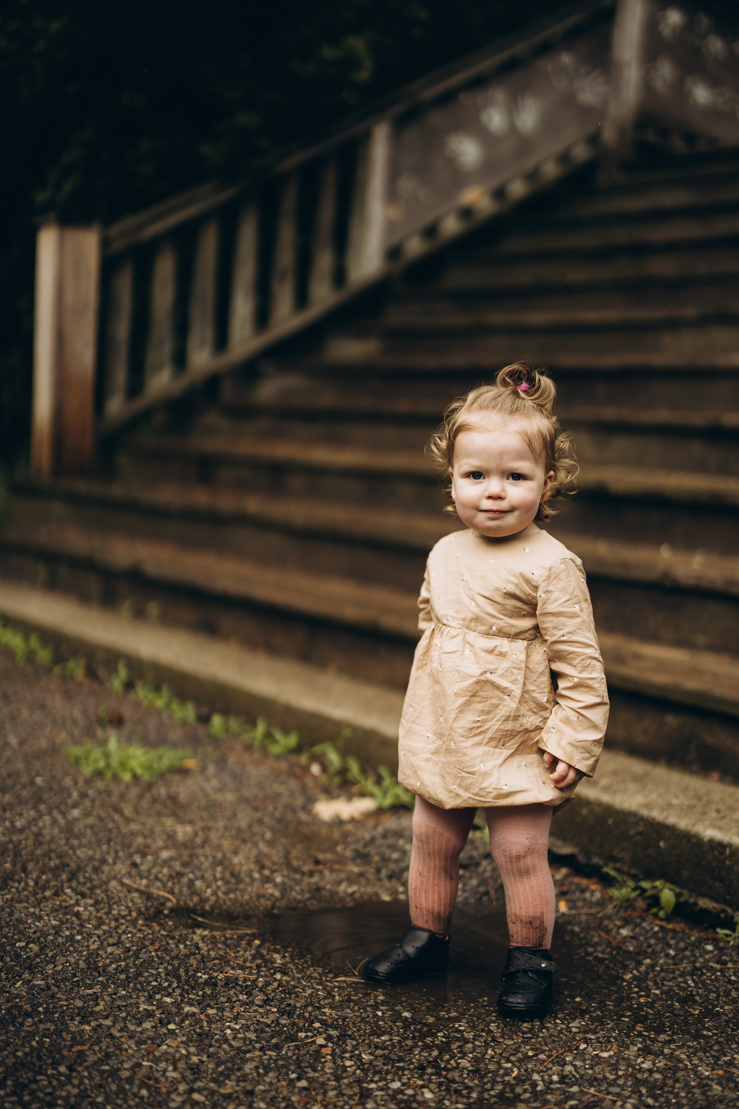Under the rain. Wedding Photographer Toronto