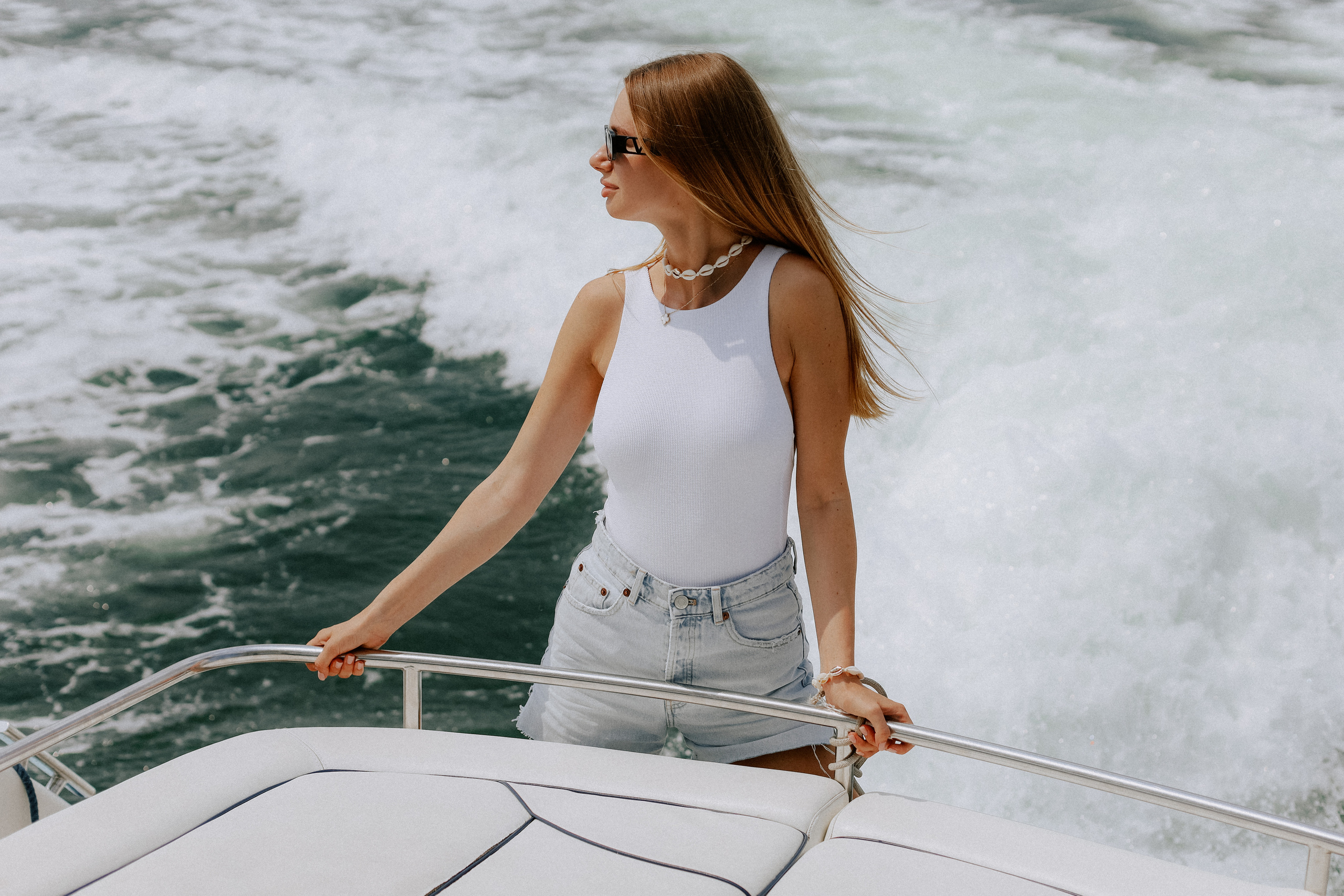 Yacht party. Wedding Photographer Toronto