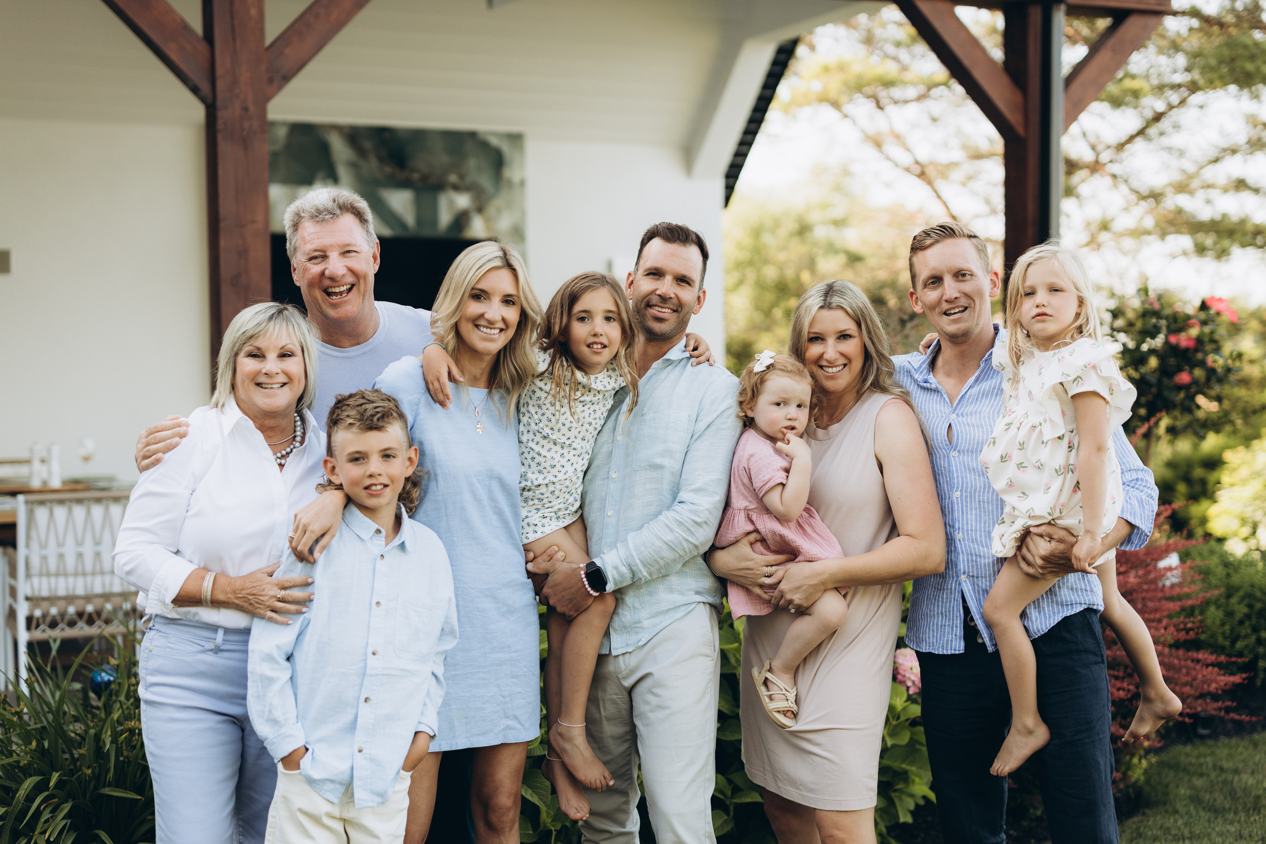 Family time. Wedding Photographer Toronto