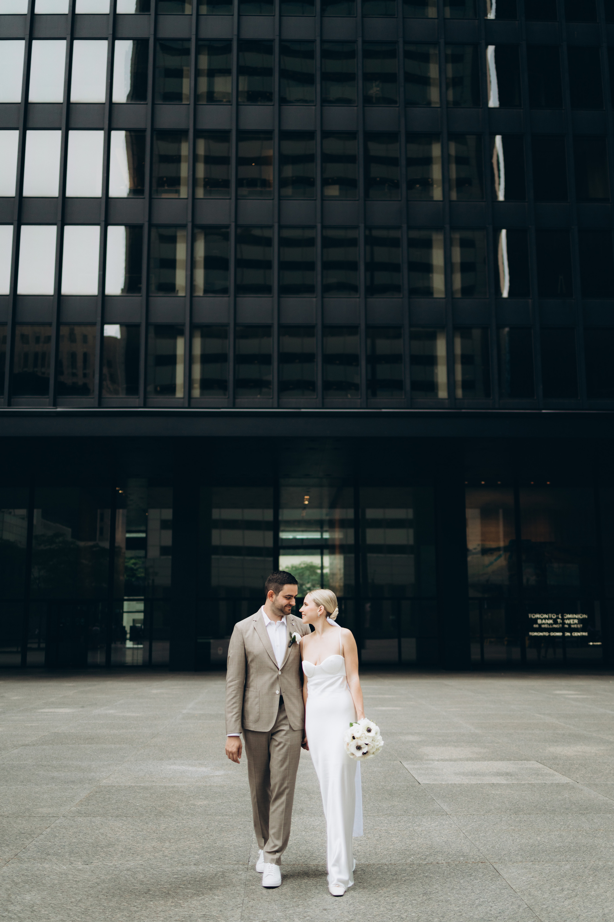 Elopement session. Wedding Photographer Toronto