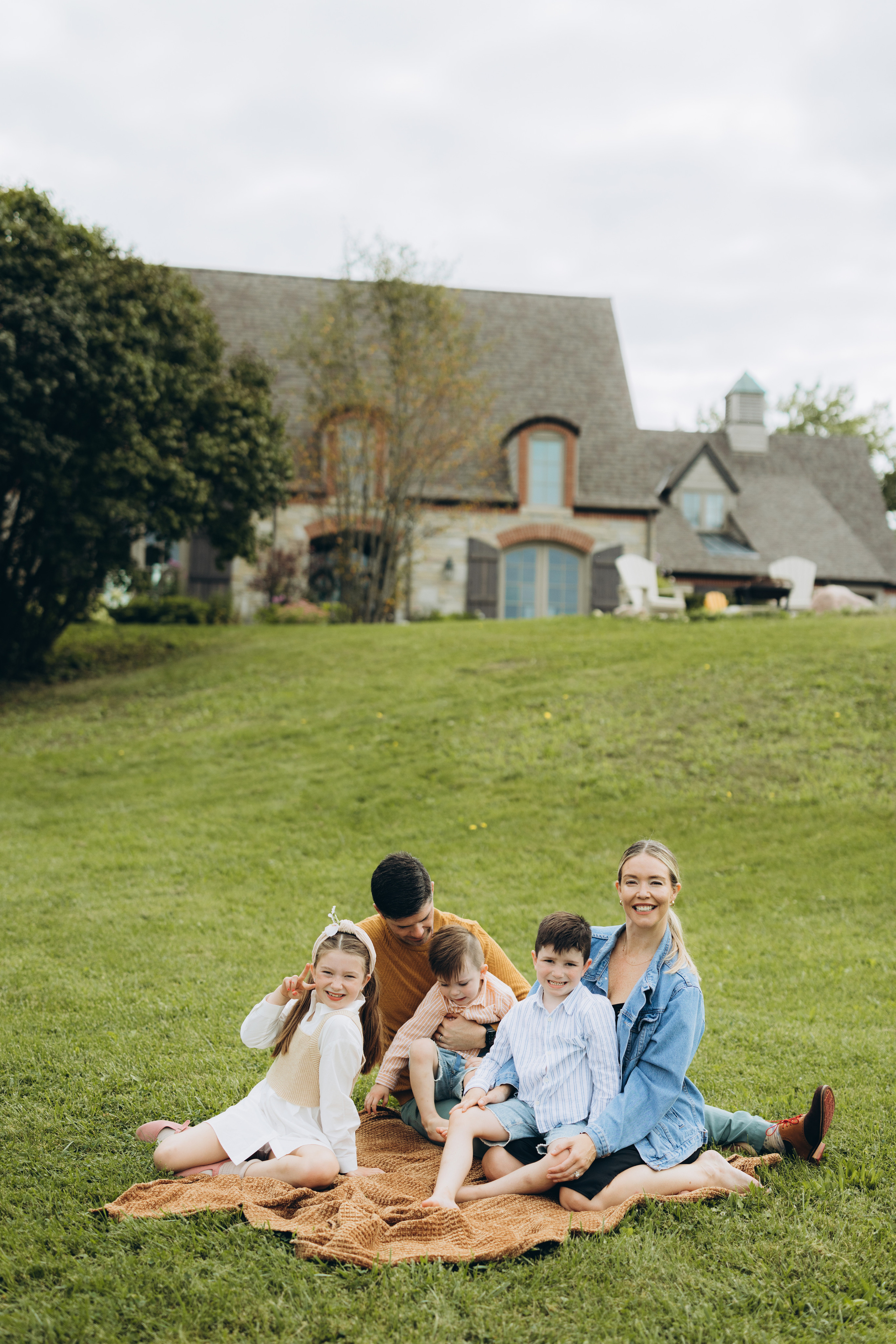 Fall family session. Wedding Photographer Toronto