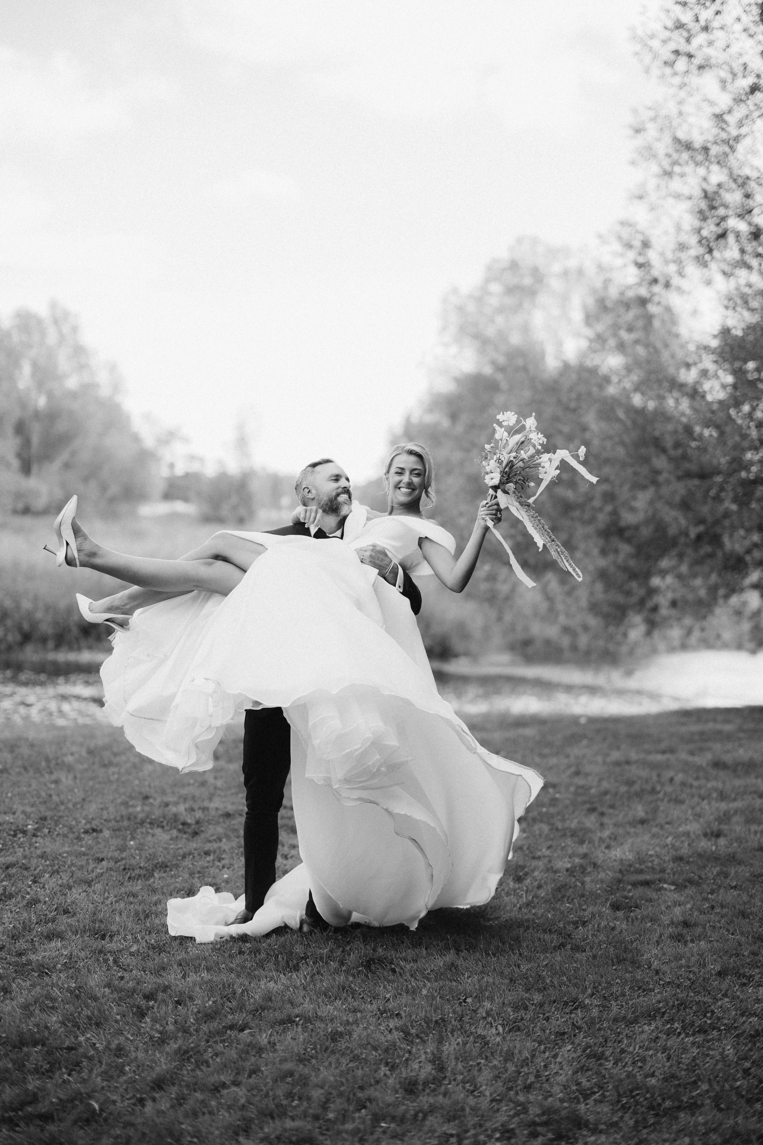 L&D (Wren House by Stella). Wedding Photographer Toronto