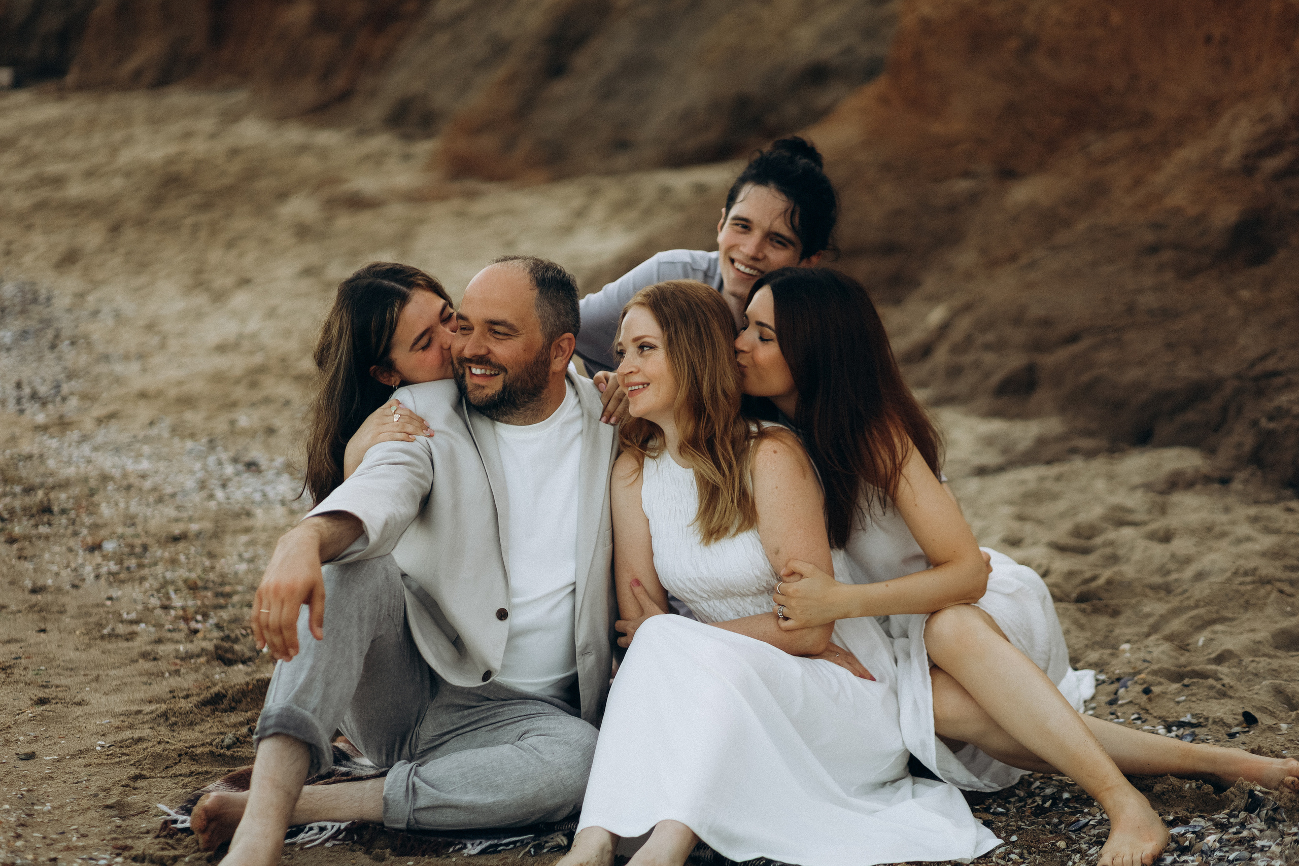 Family time. Wedding Photographer Toronto