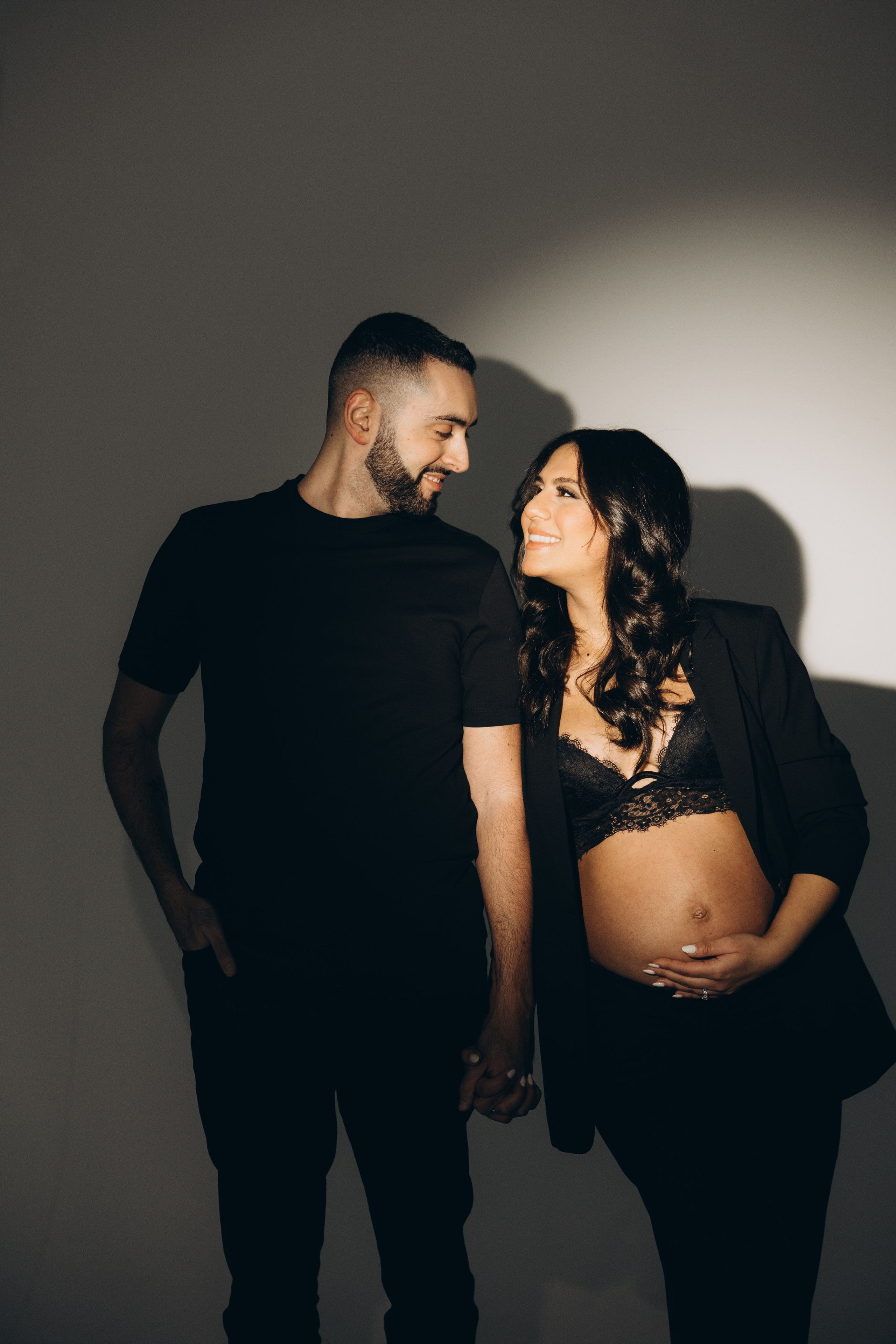 Maternity. Wedding Photographer Toronto