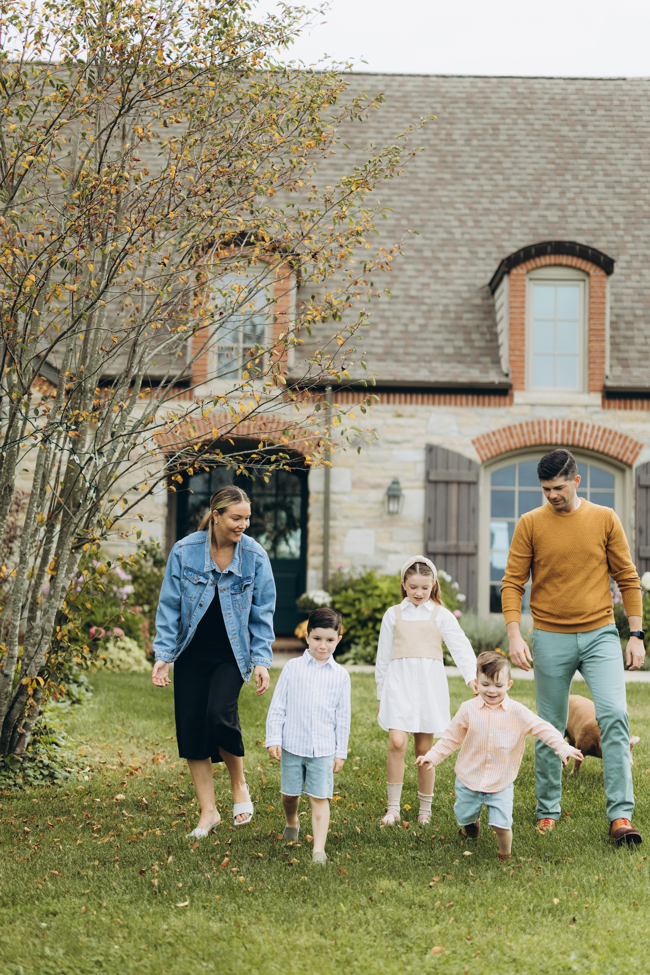 Fall family session. Wedding Photographer Toronto