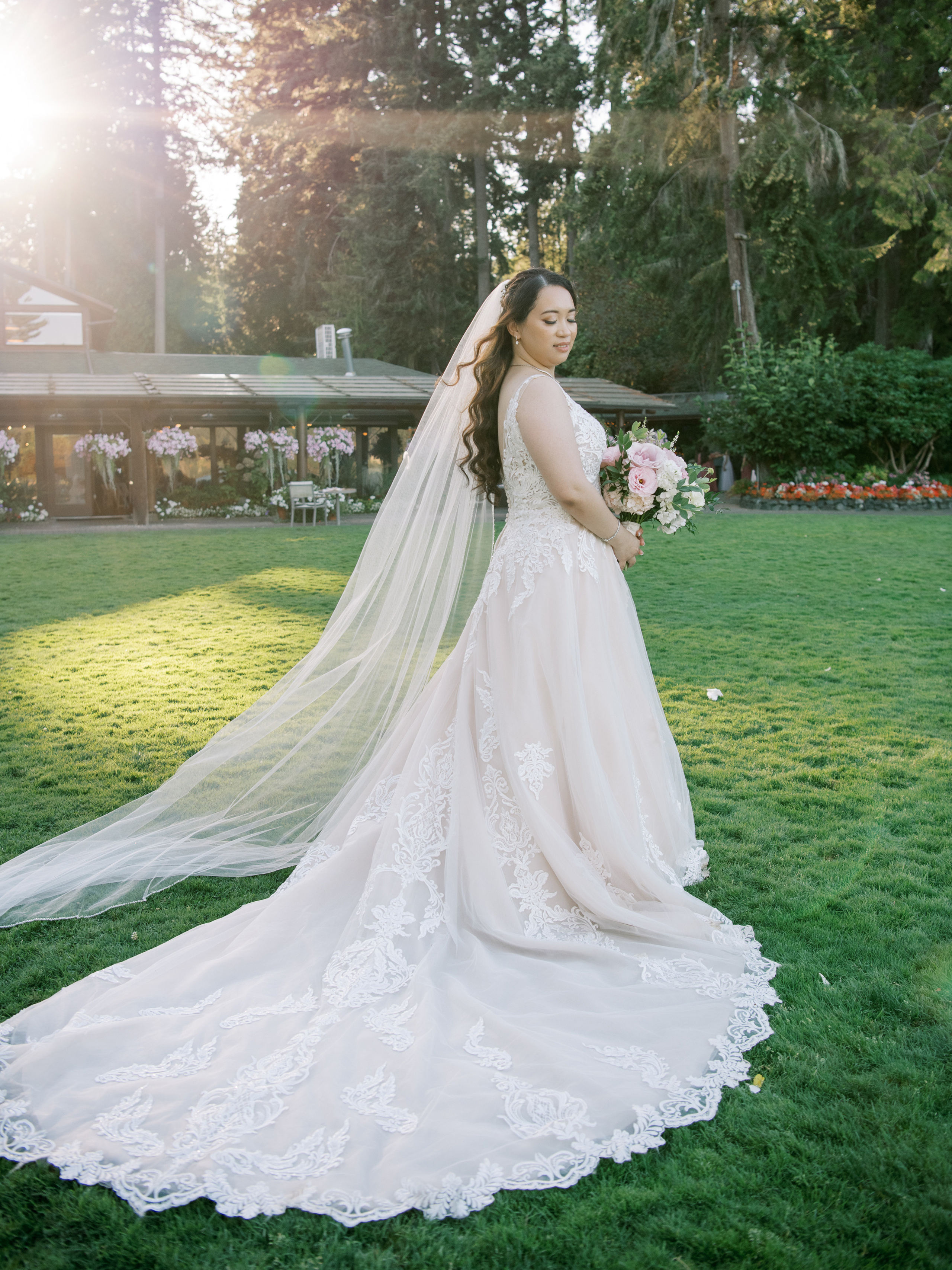 Wedding photographer Seattle. Anna Ternova — Wedding & Family Photographer in Seattle