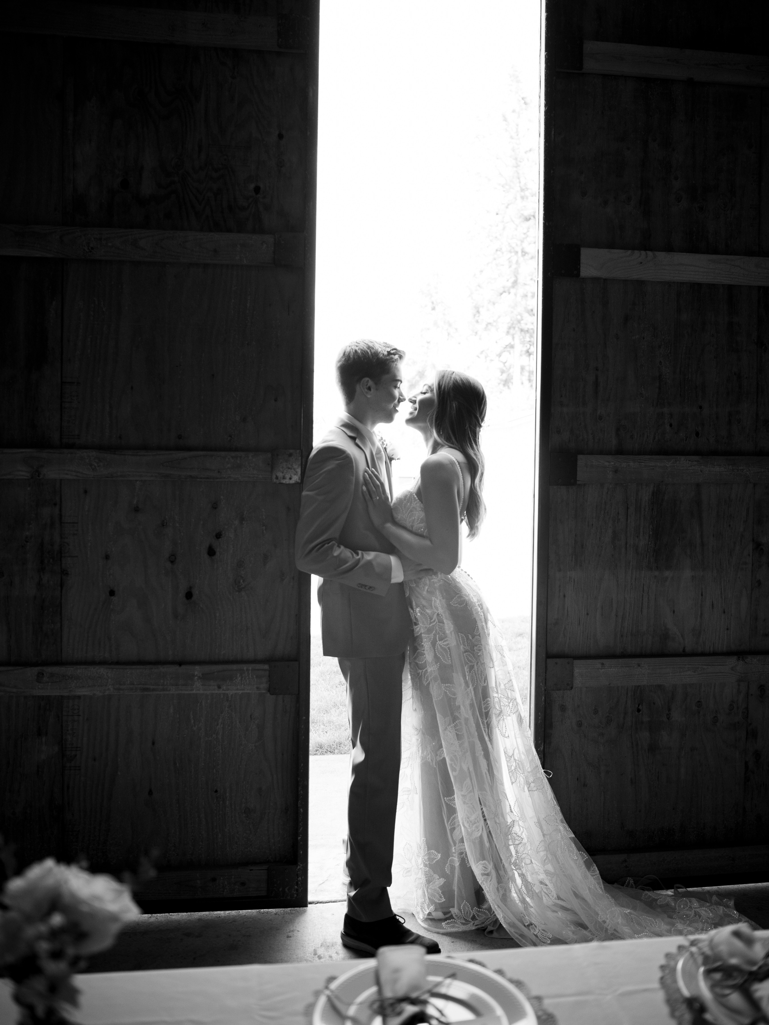 Wedding photographer Seattle. Anna Ternova — Wedding & Family Photographer in Seattle