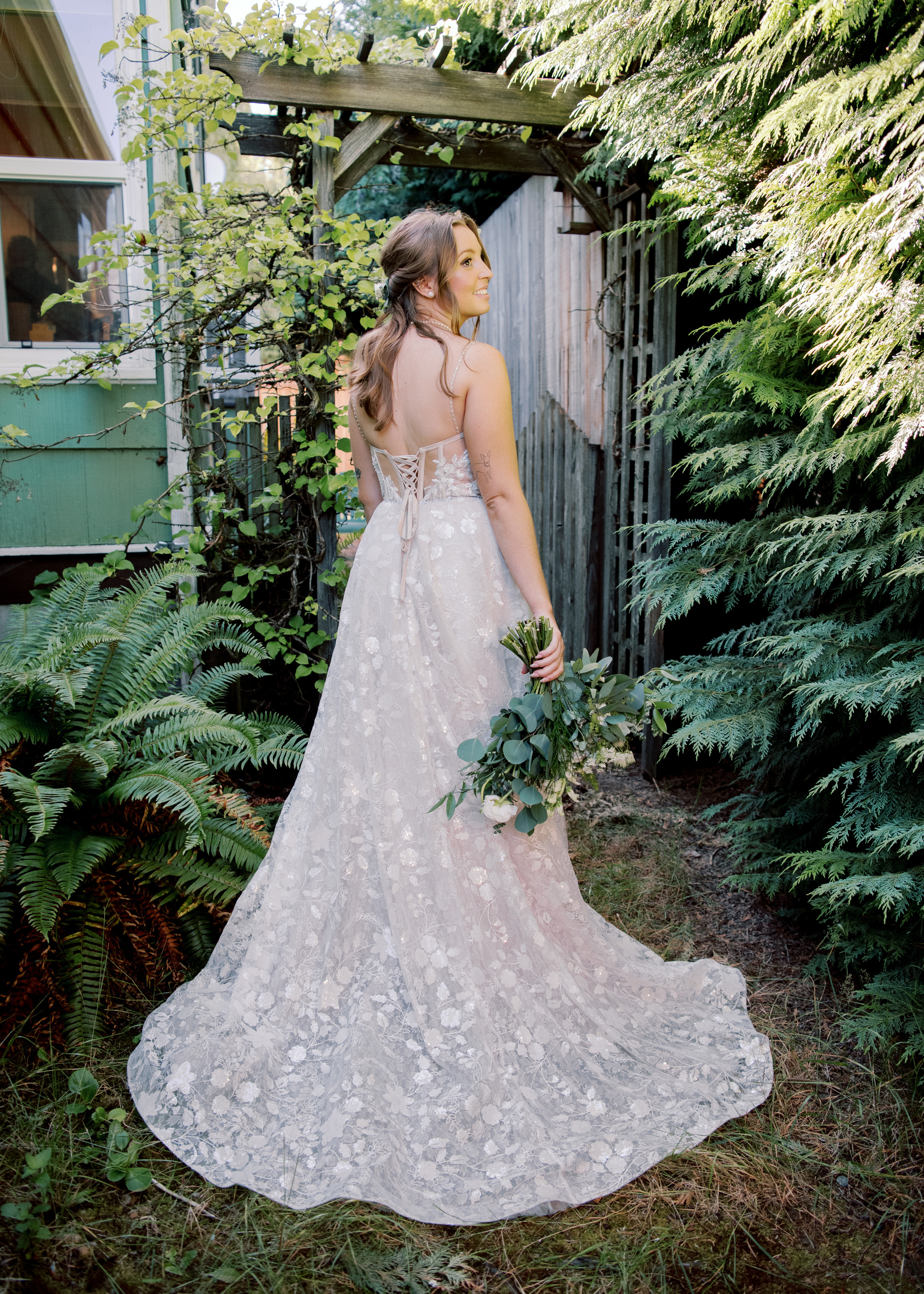 Wedding photographer Seattle. Anna Ternova — Wedding & Family Photographer in Seattle