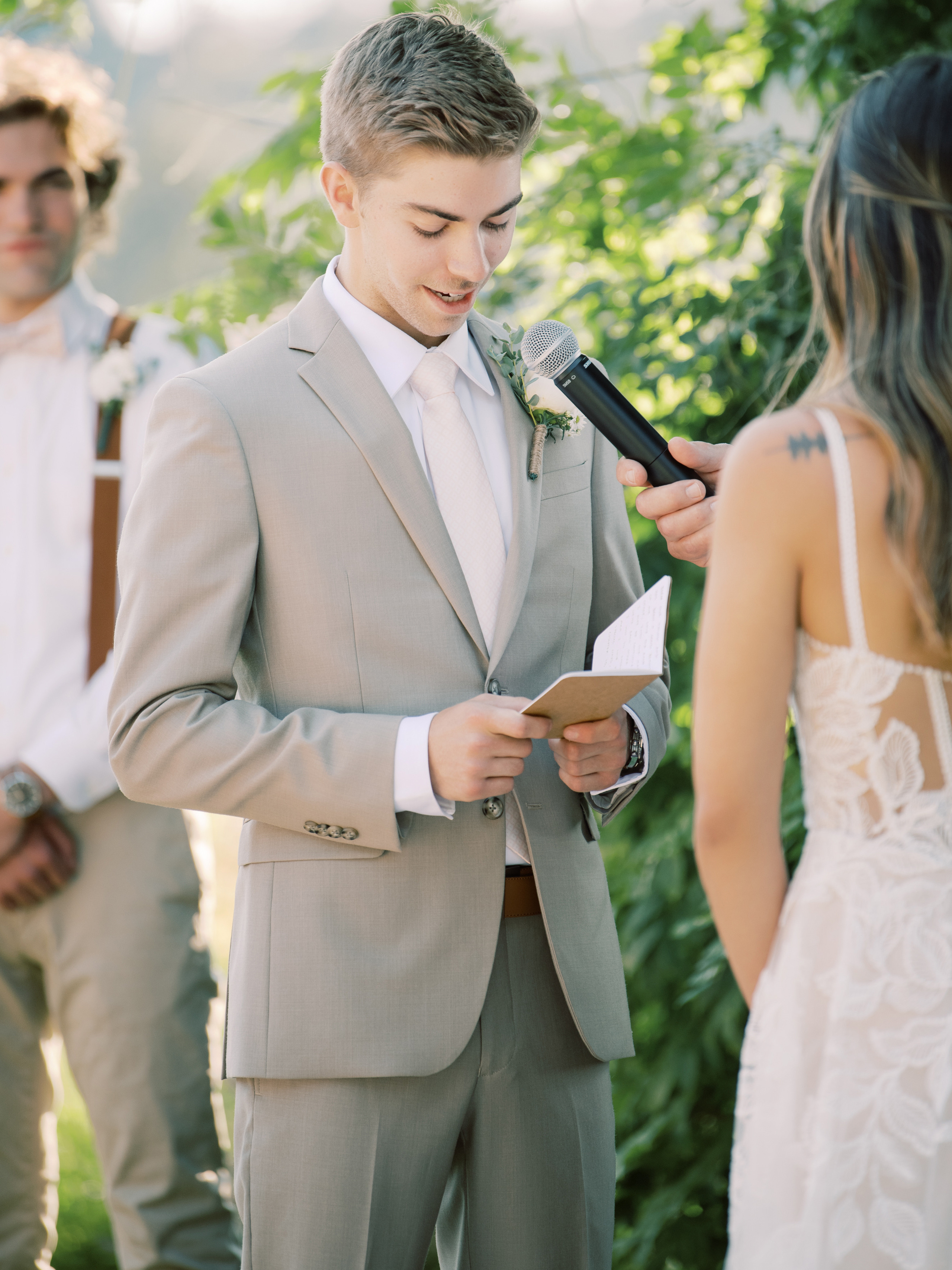 Wedding photographer Seattle. Anna Ternova — Wedding & Family Photographer in Seattle