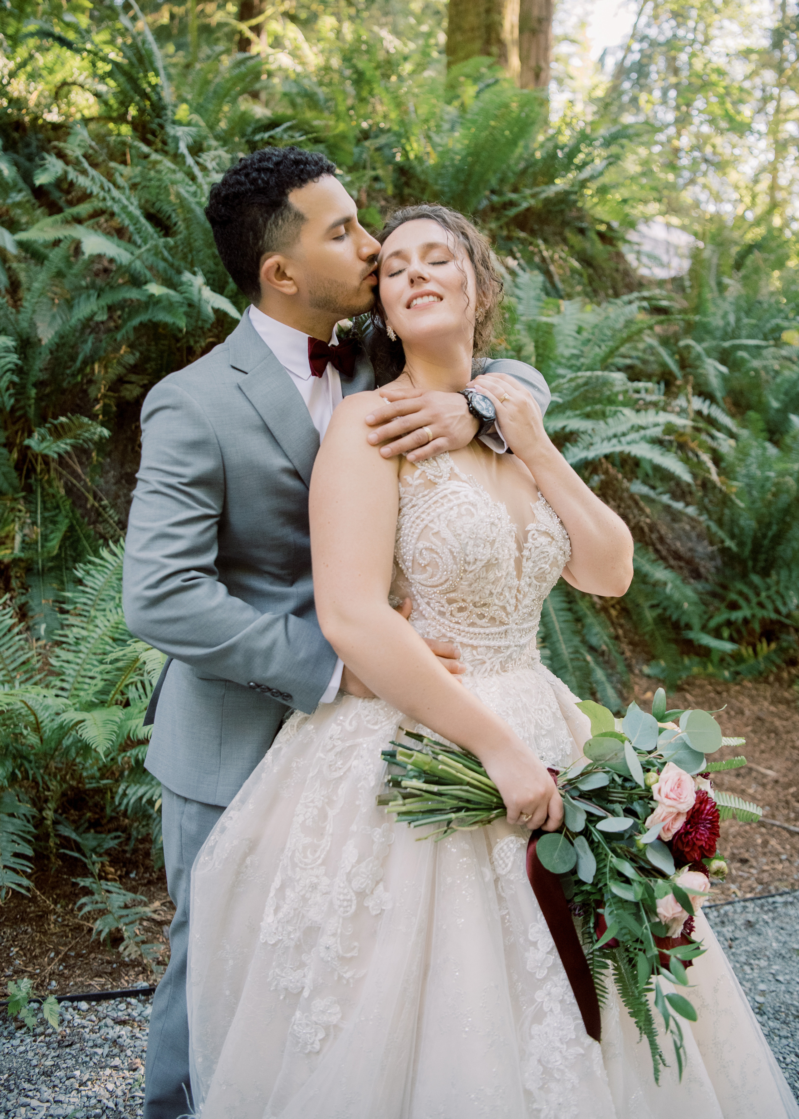 Wedding photographer Seattle. Anna Ternova — Wedding & Family Photographer in Seattle