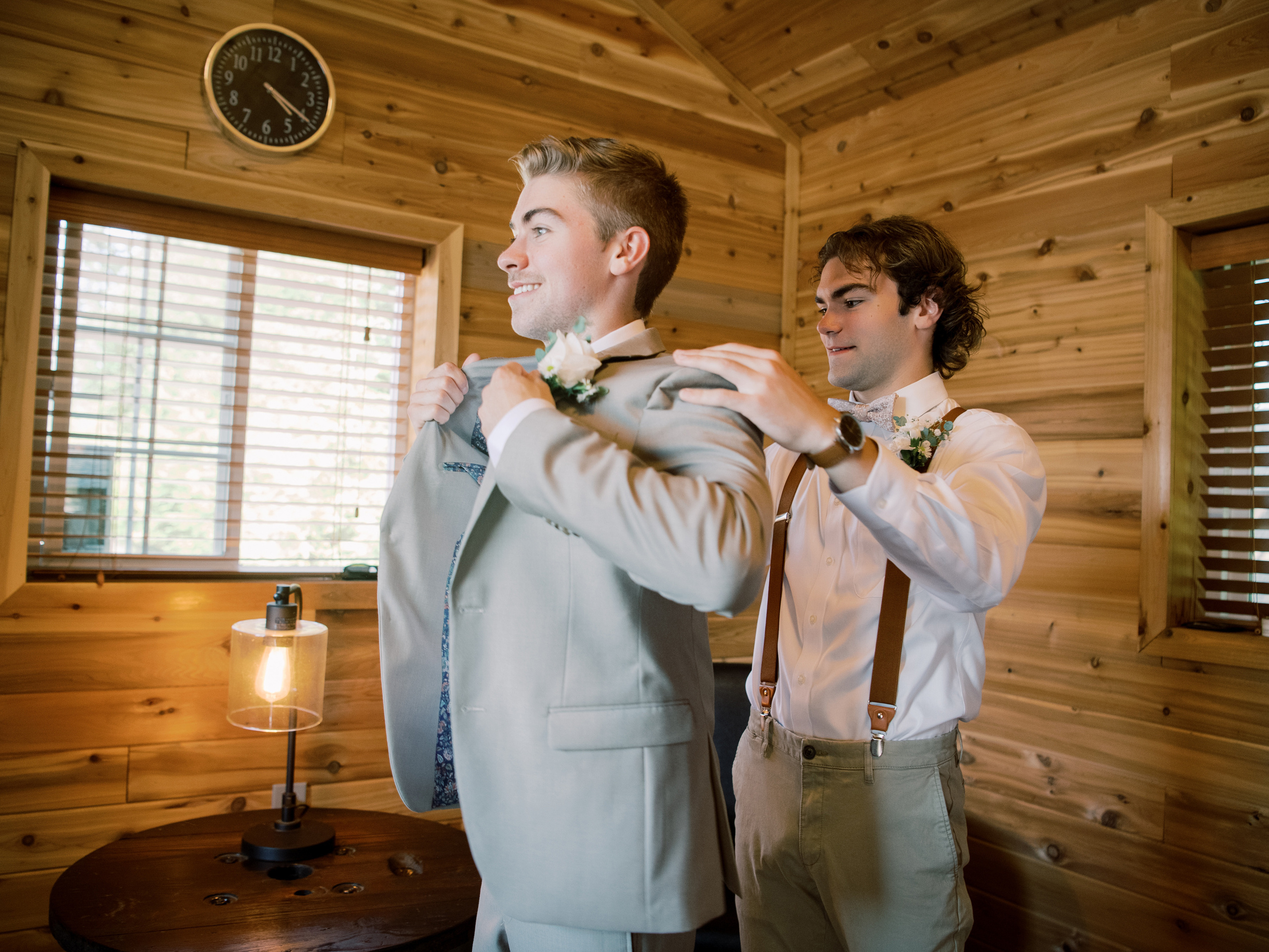 Wedding photographer Seattle. Anna Ternova — Wedding & Family Photographer in Seattle