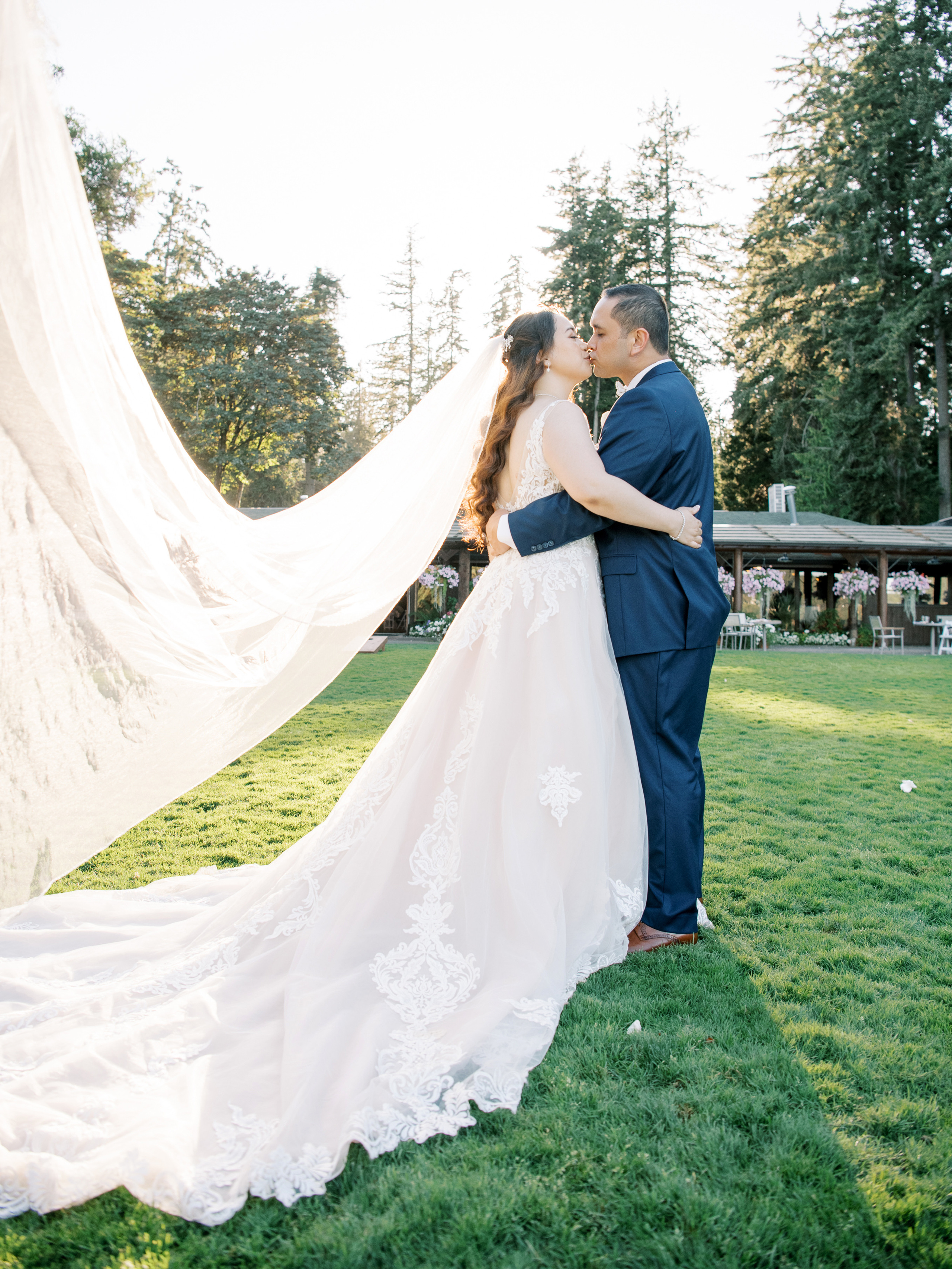 Wedding photographer Seattle. Anna Ternova — Wedding & Family Photographer in Seattle