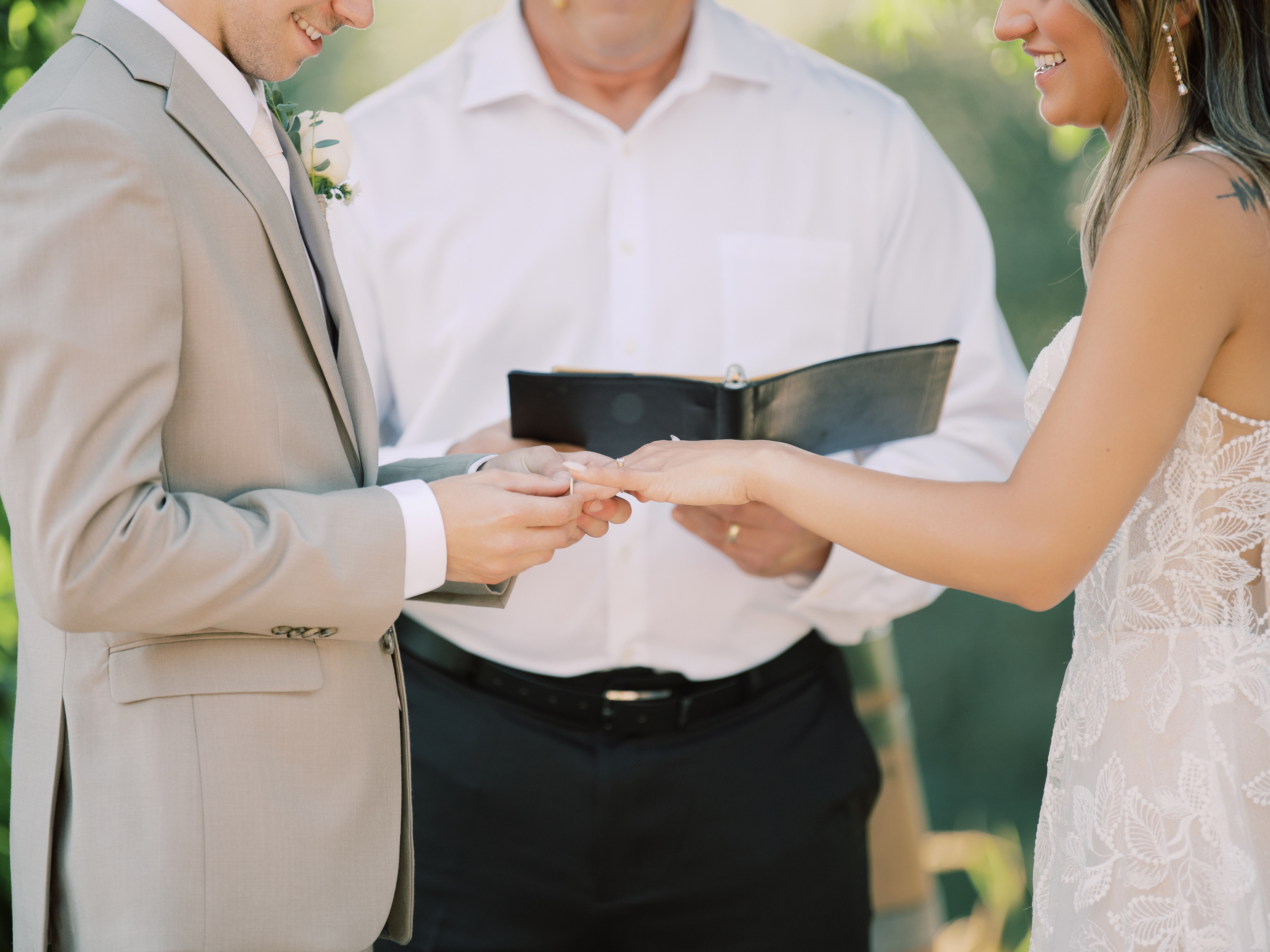 Wedding photographer Seattle. Anna Ternova — Wedding & Family Photographer in Seattle