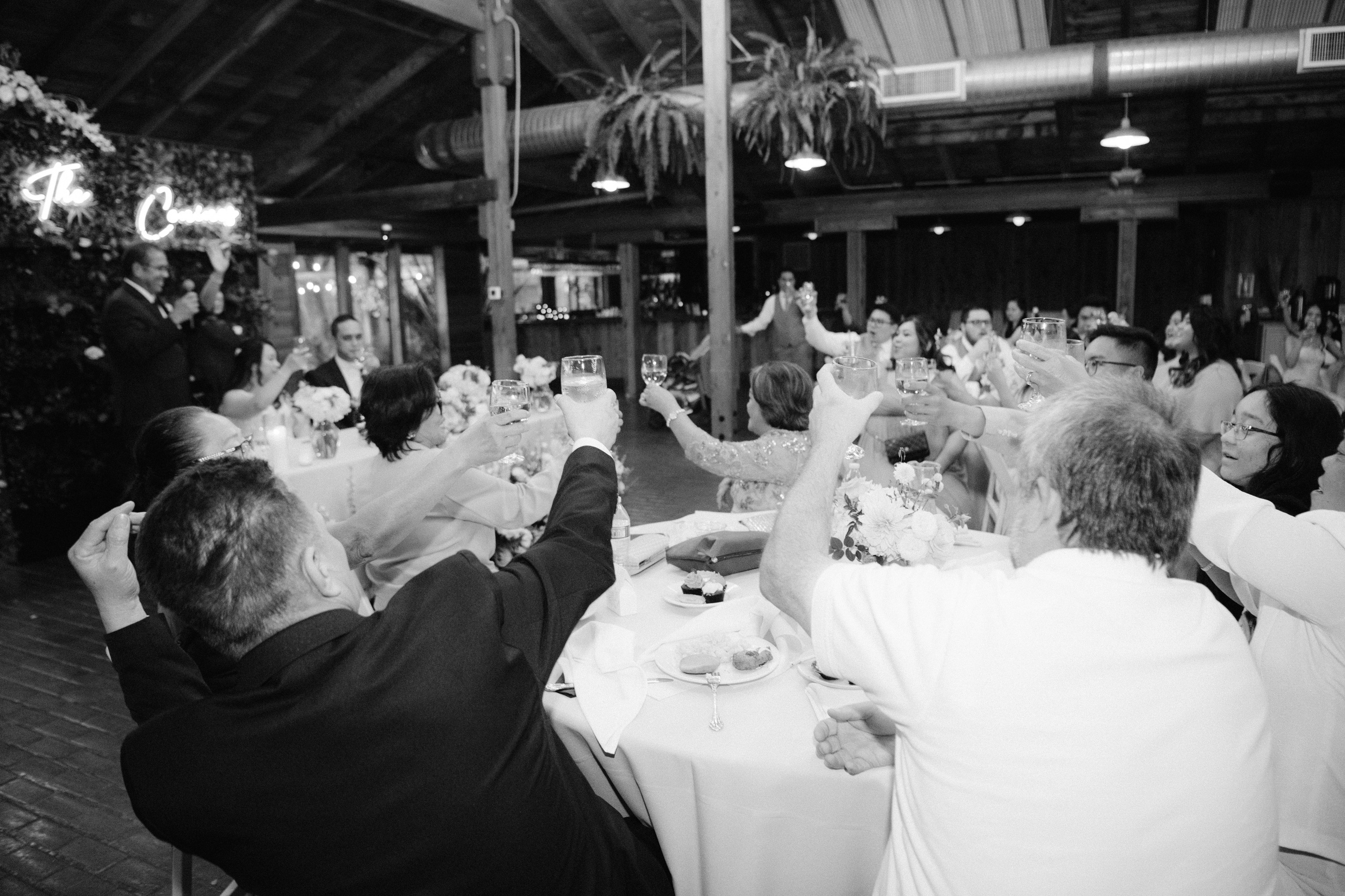 Wedding photographer Seattle. Anna Ternova — Wedding & Family Photographer in Seattle