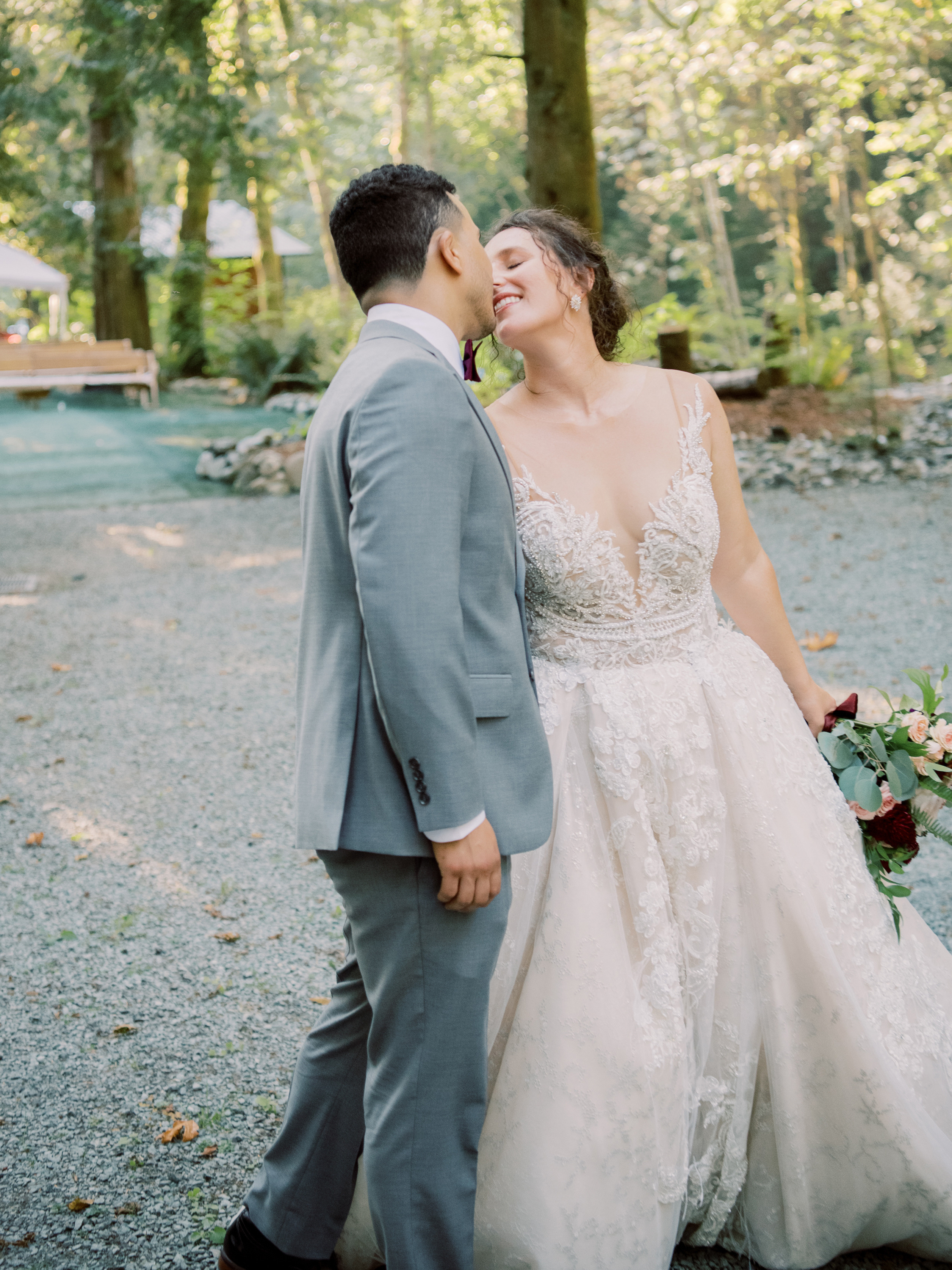 Wedding photographer Seattle. Anna Ternova — Wedding & Family Photographer in Seattle