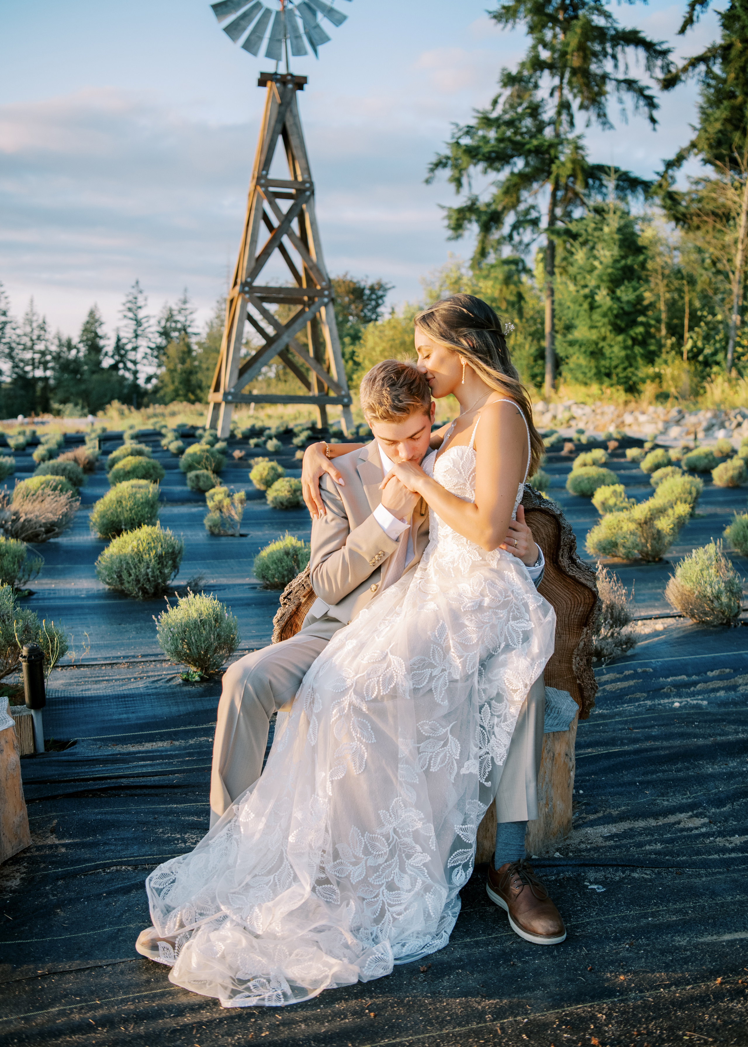 Wedding photographer Seattle. Anna Ternova — Wedding & Family Photographer in Seattle