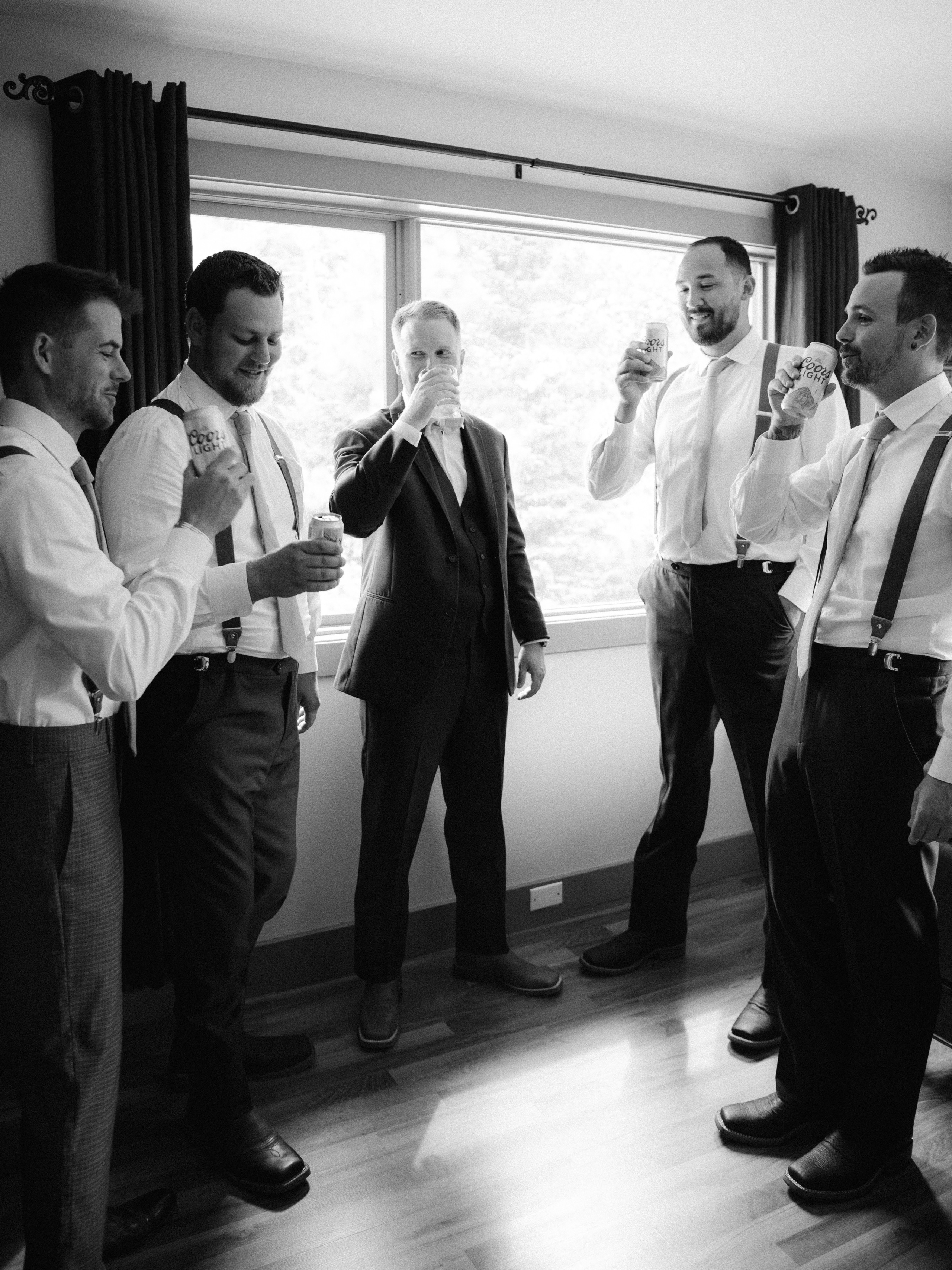 Wedding photographer Seattle. Anna Ternova — Wedding & Family Photographer in Seattle