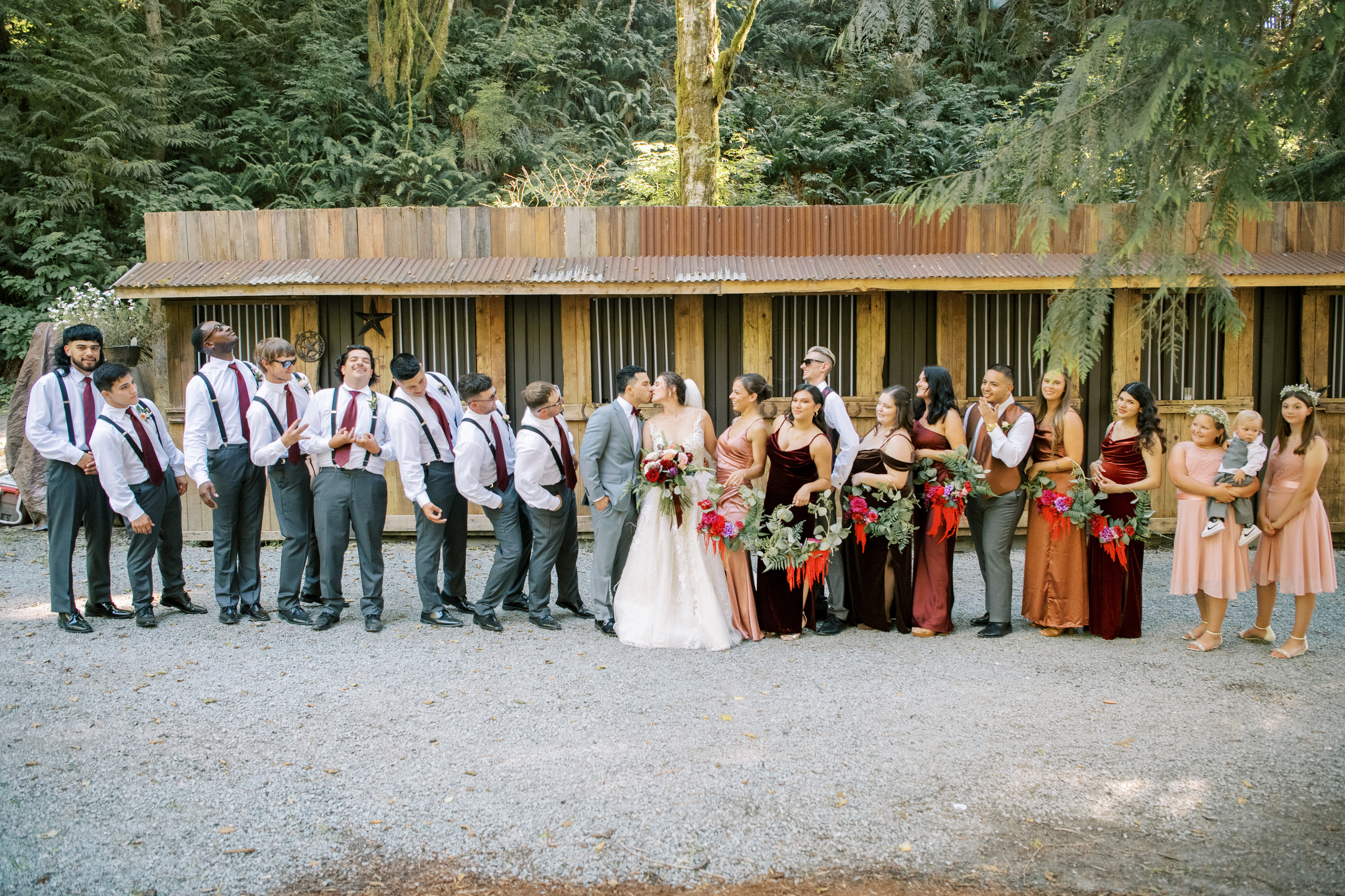 Wedding photographer Seattle. Anna Ternova — Wedding & Family Photographer in Seattle