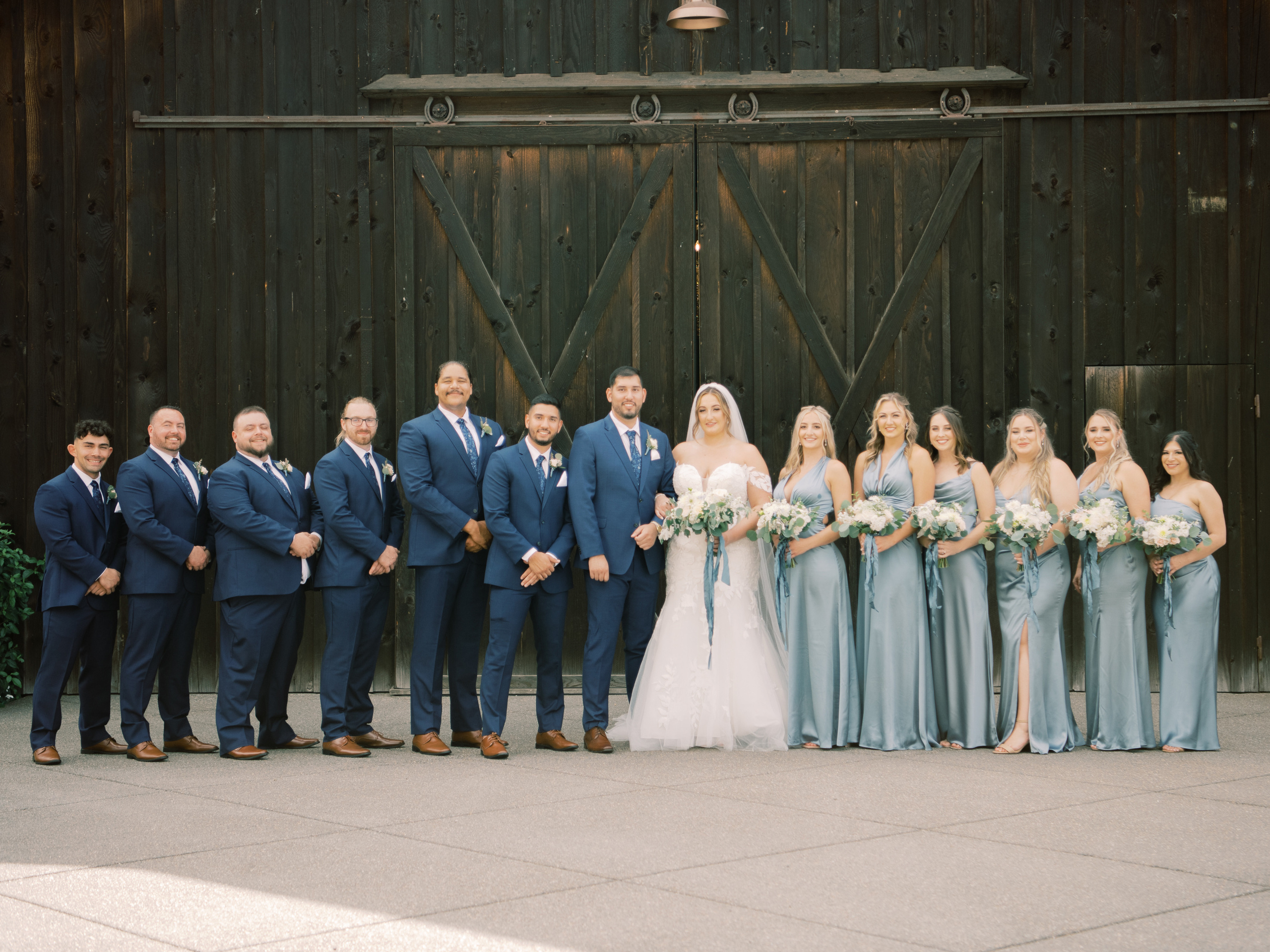 Wedding photographer Seattle. Anna Ternova — Wedding & Family Photographer in Seattle