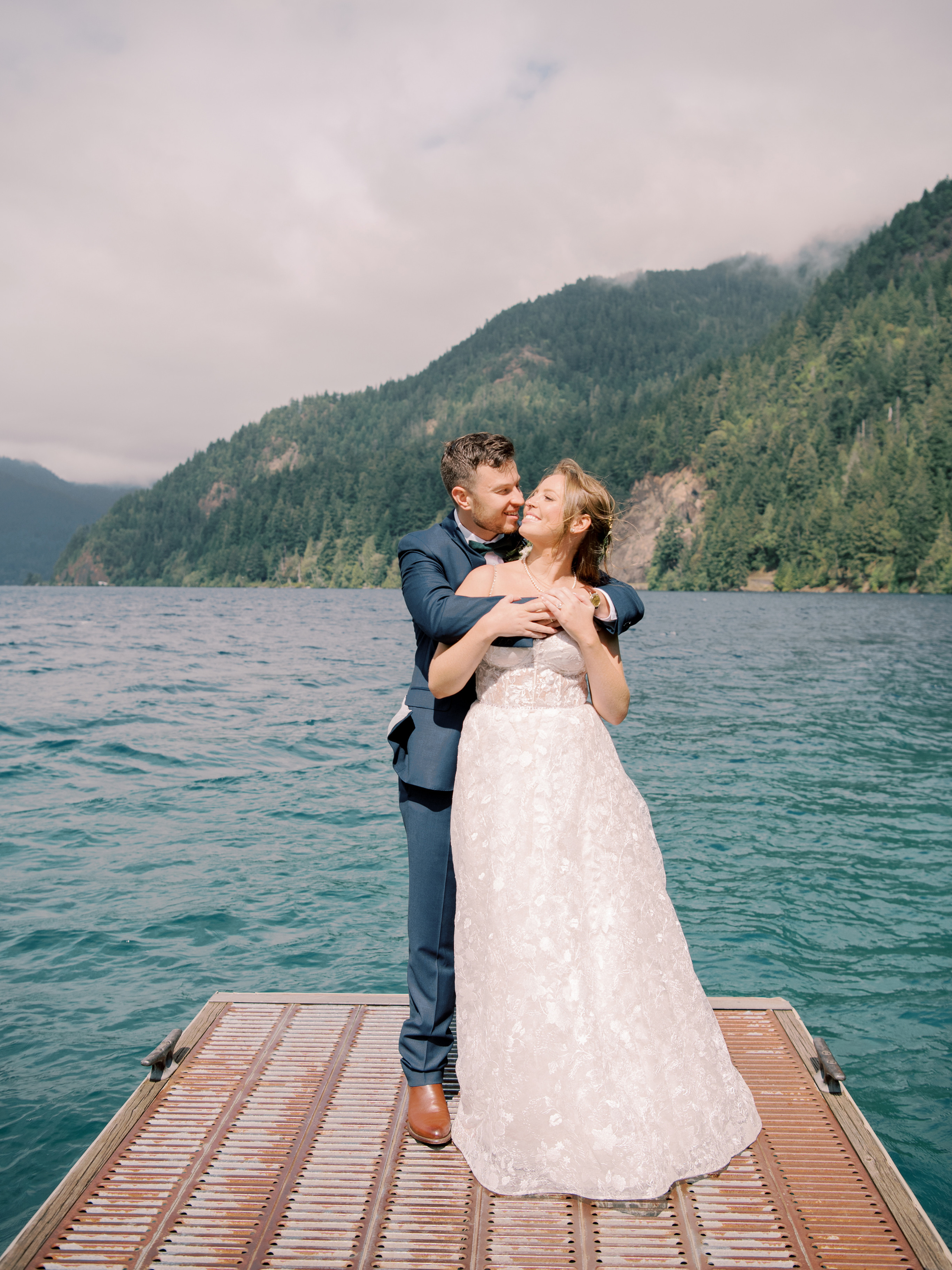 Wedding photographer Seattle. Anna Ternova — Wedding & Family Photographer in Seattle