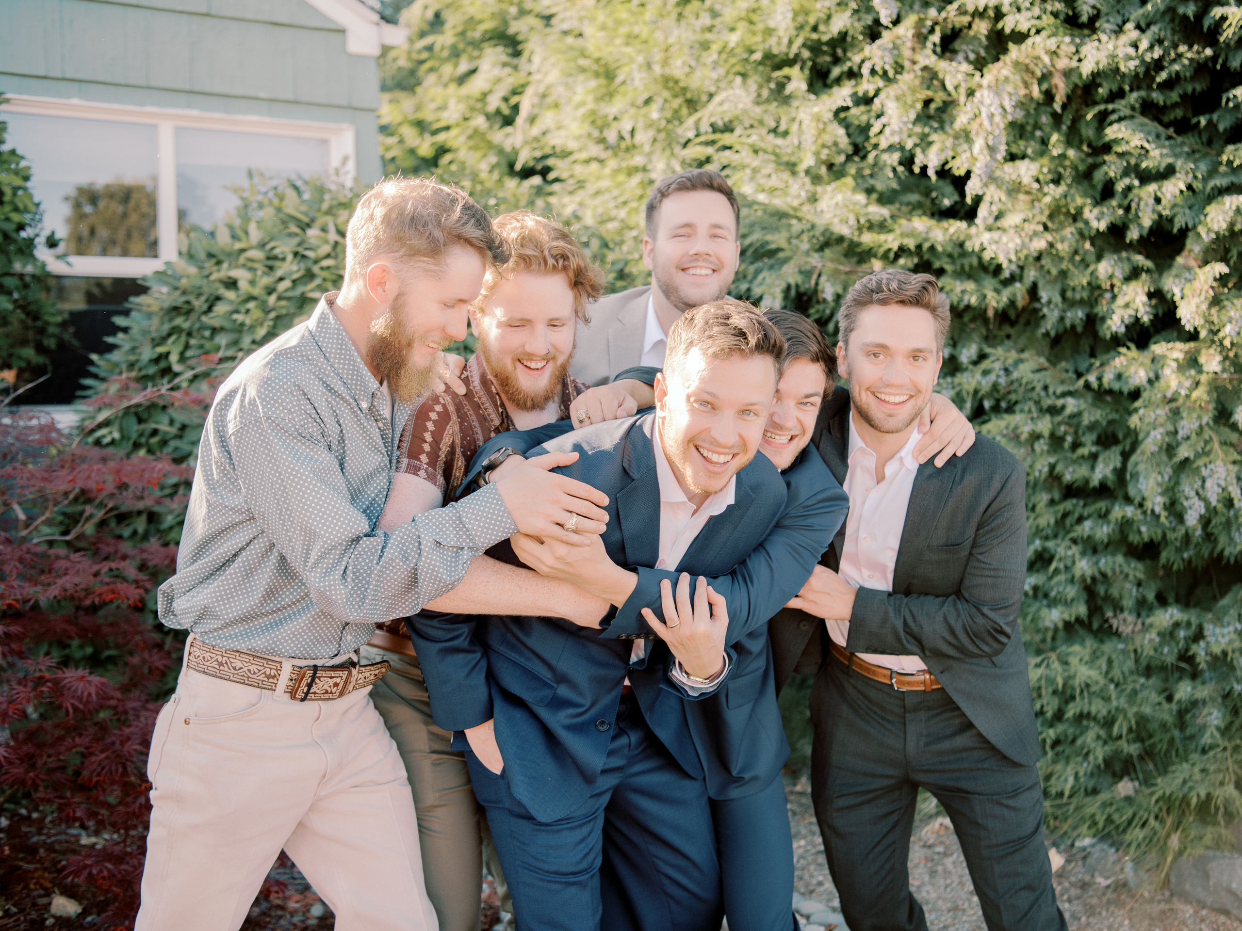 Wedding photographer Seattle. Anna Ternova — Wedding & Family Photographer in Seattle