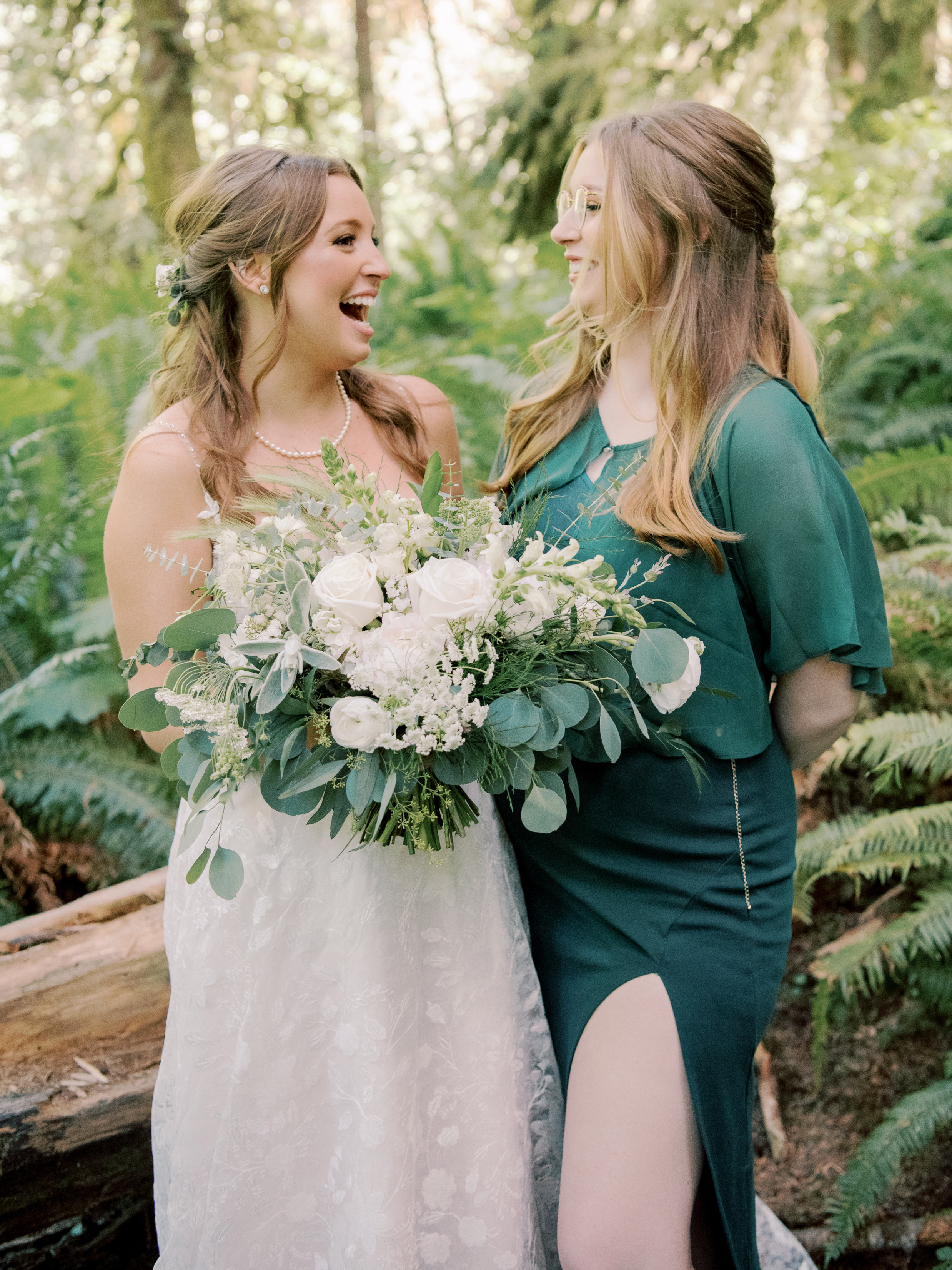 Wedding photographer Seattle. Anna Ternova — Wedding & Family Photographer in Seattle