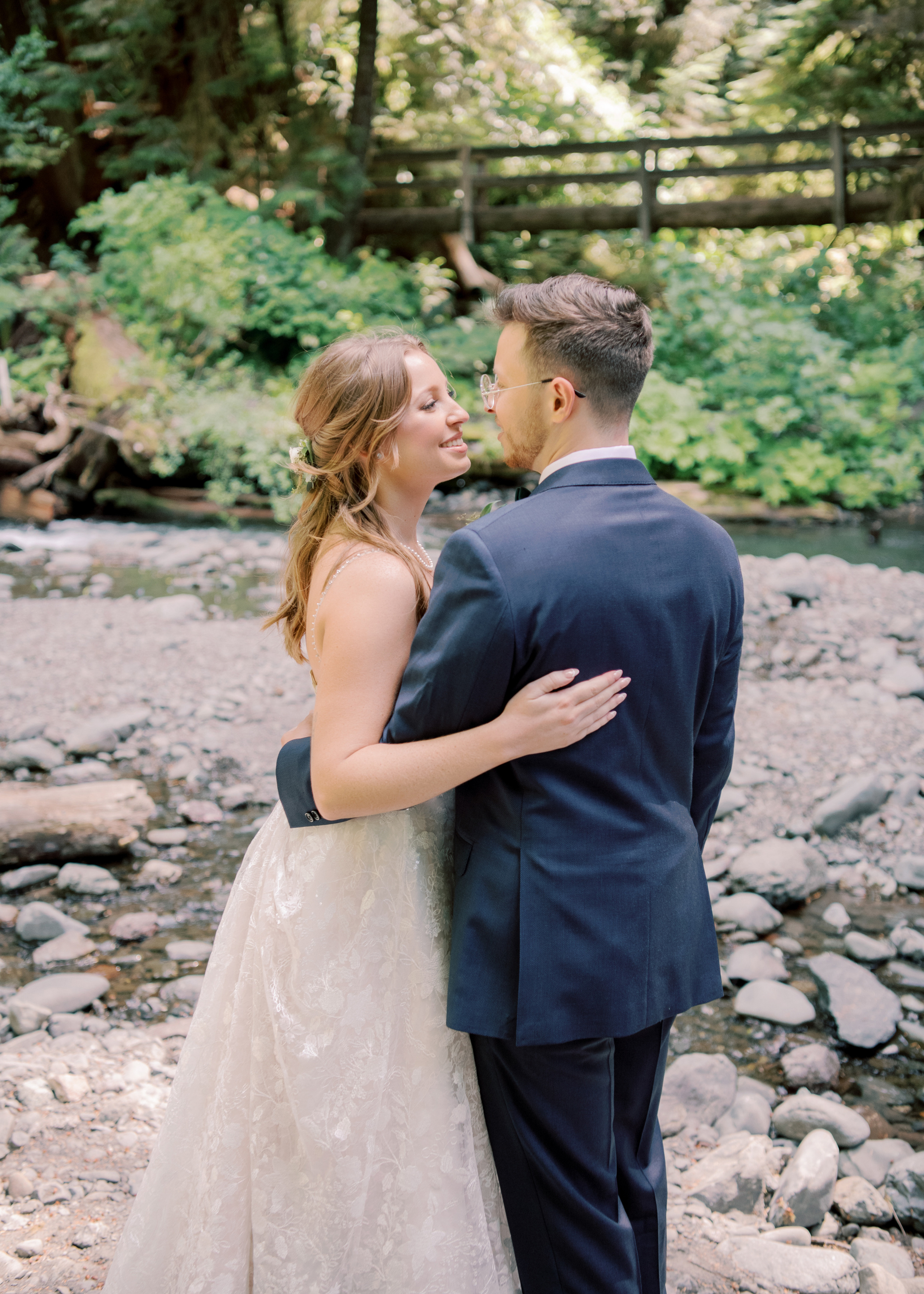 Wedding photographer Seattle. Anna Ternova — Wedding & Family Photographer in Seattle