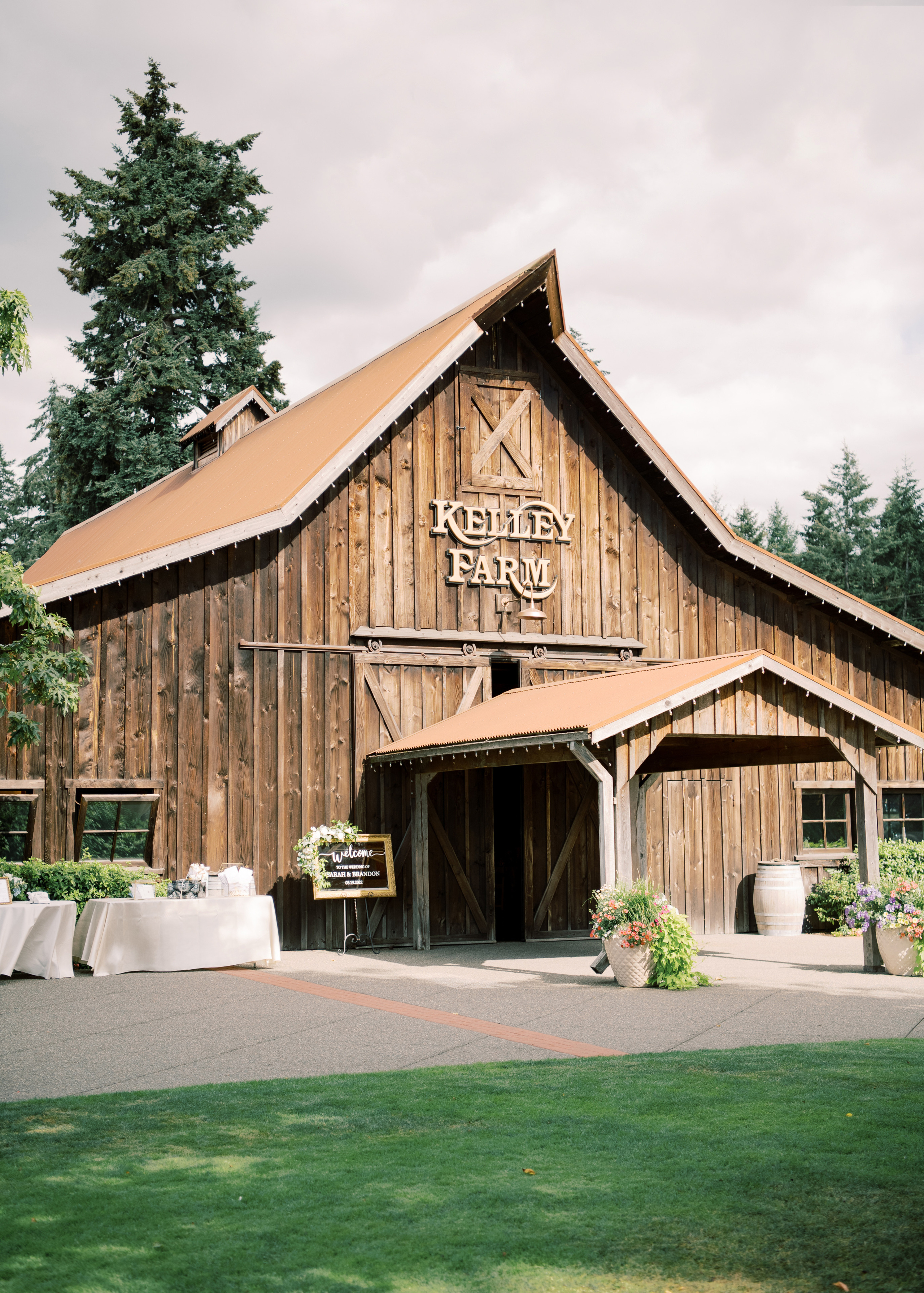 Wedding photographer Seattle. Anna Ternova — Wedding & Family Photographer in Seattle