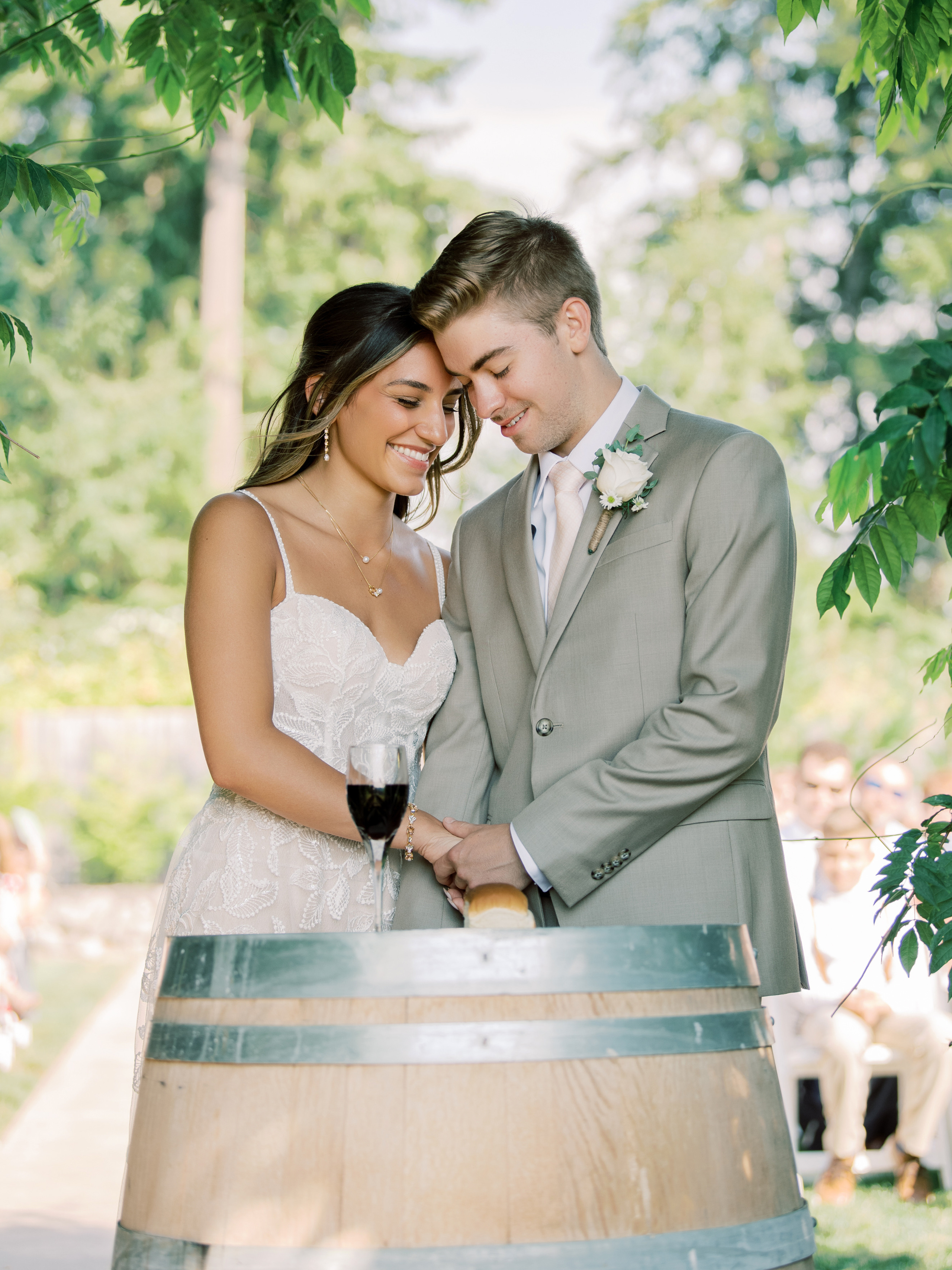 Wedding photographer Seattle. Anna Ternova — Wedding & Family Photographer in Seattle