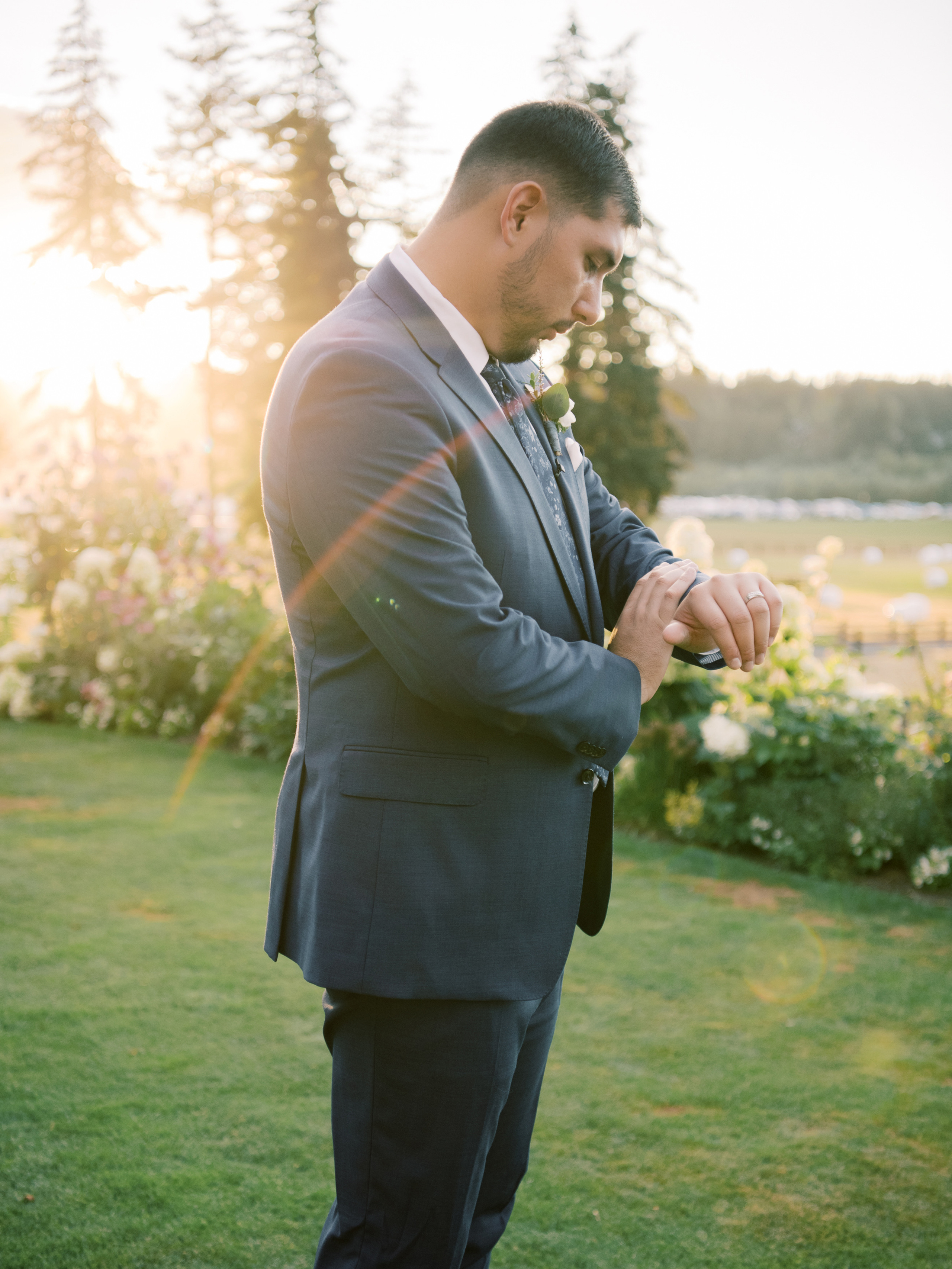Wedding photographer Seattle. Anna Ternova — Wedding & Family Photographer in Seattle