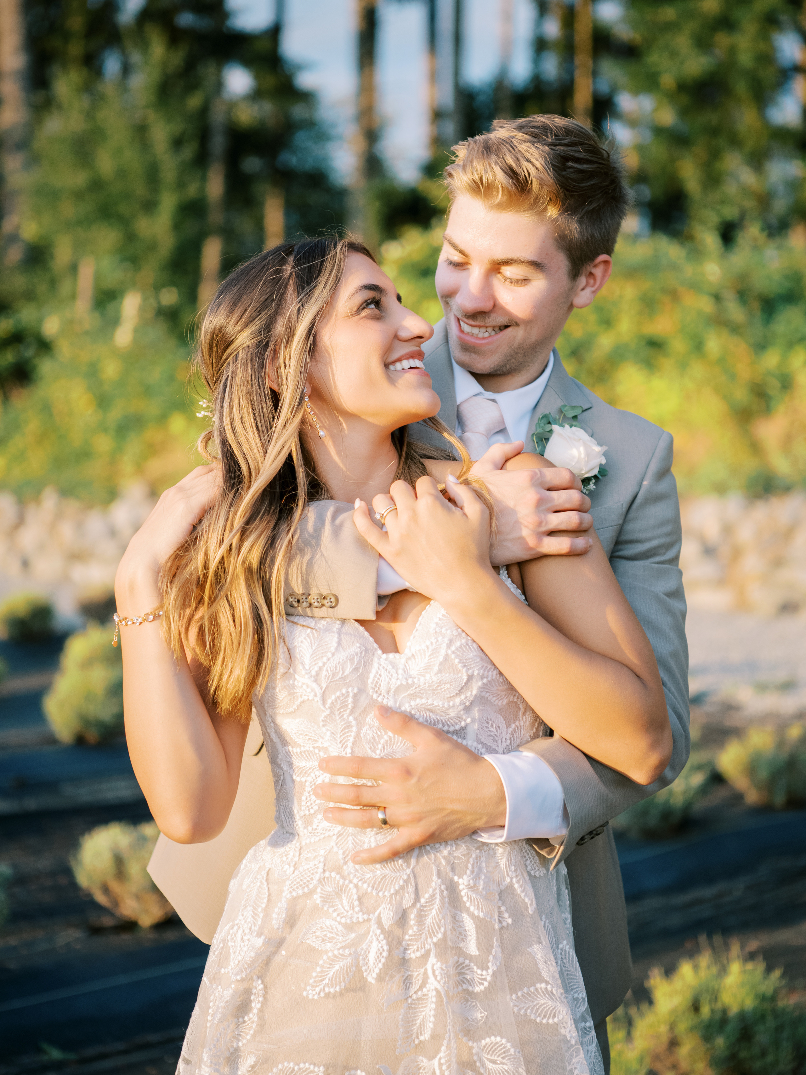 Wedding photographer Seattle. Anna Ternova — Wedding & Family Photographer in Seattle