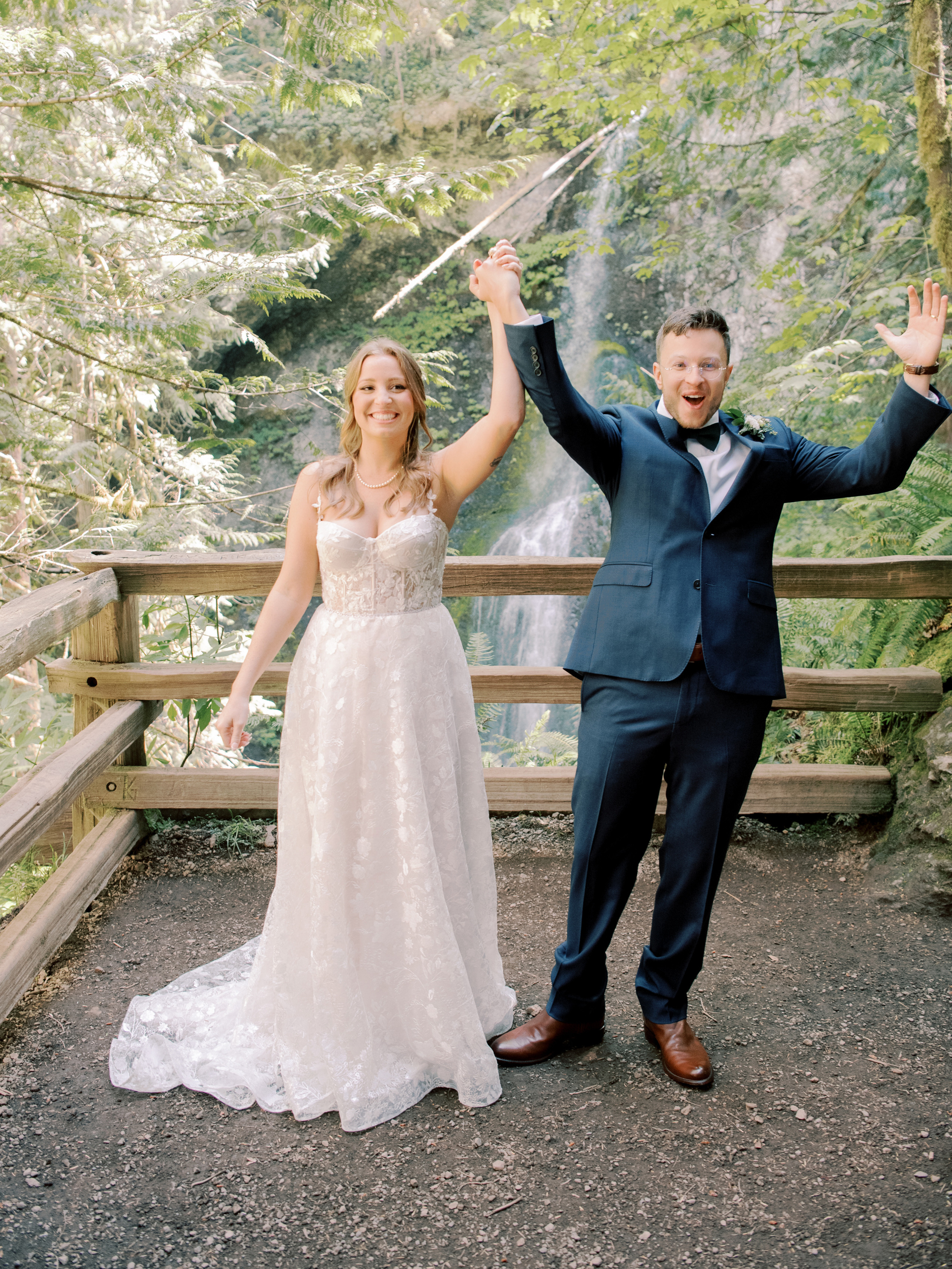 Wedding photographer Seattle. Anna Ternova — Wedding & Family Photographer in Seattle