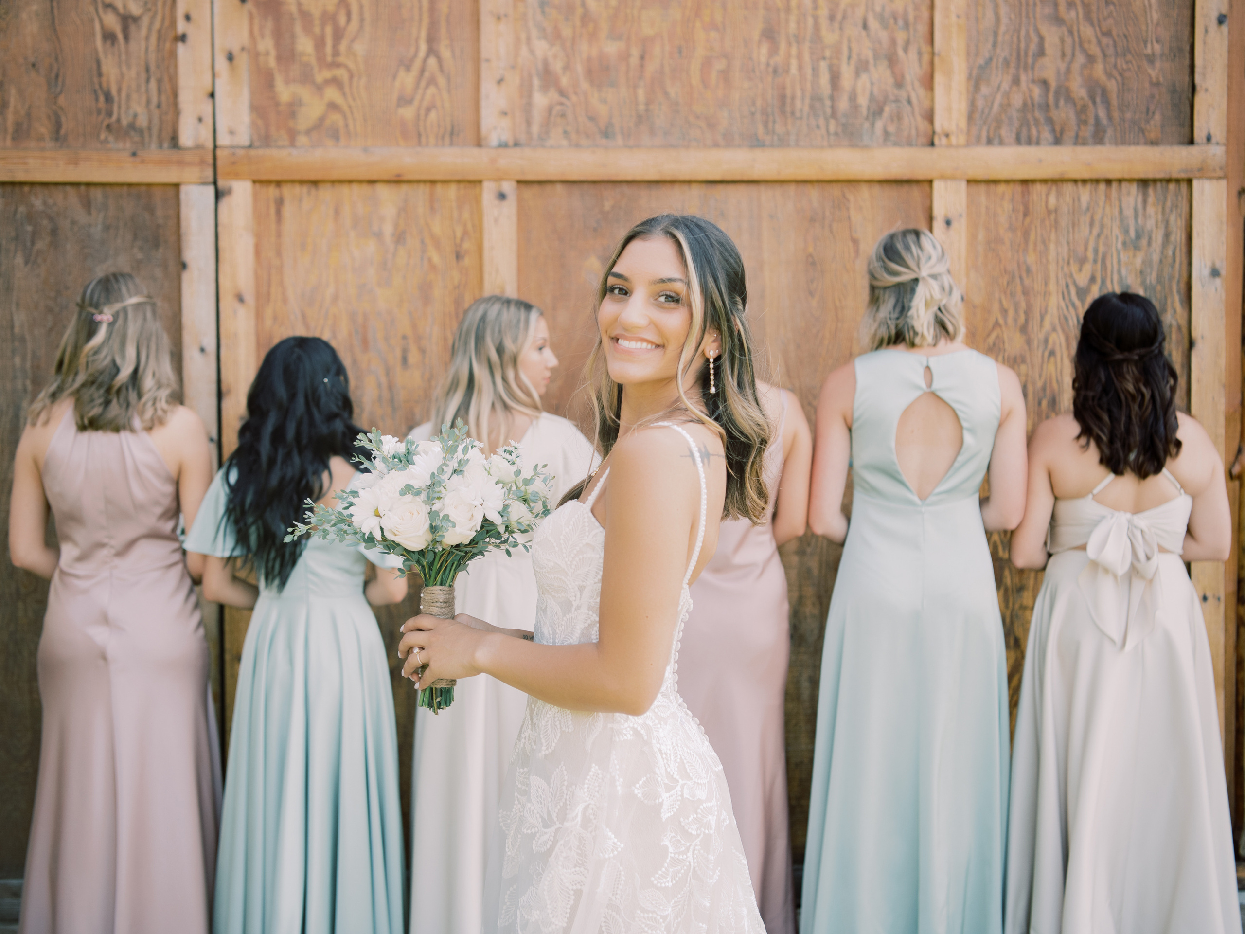 Wedding photographer Seattle. Anna Ternova — Wedding & Family Photographer in Seattle