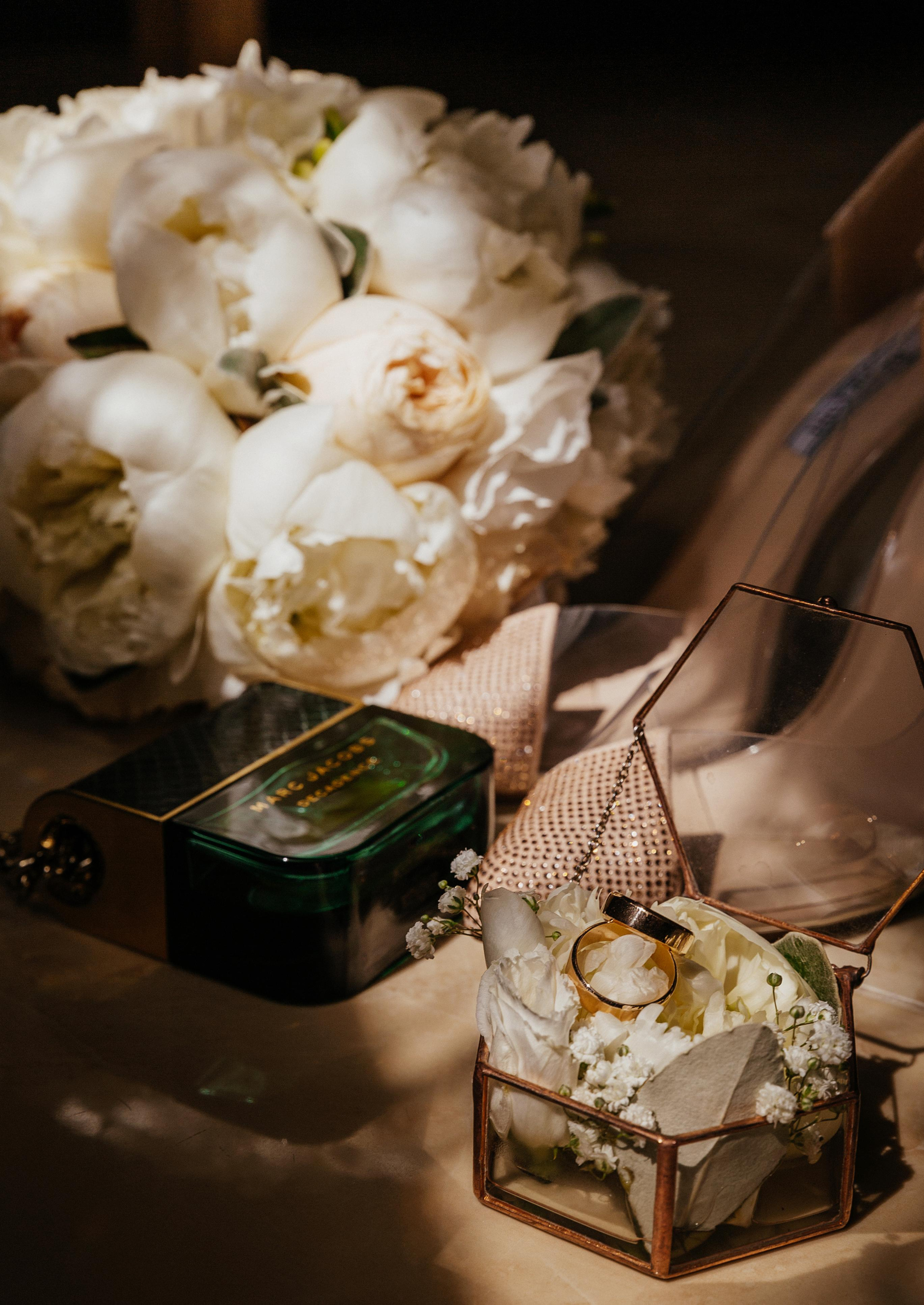 кольца и букет невесты Кременчуг