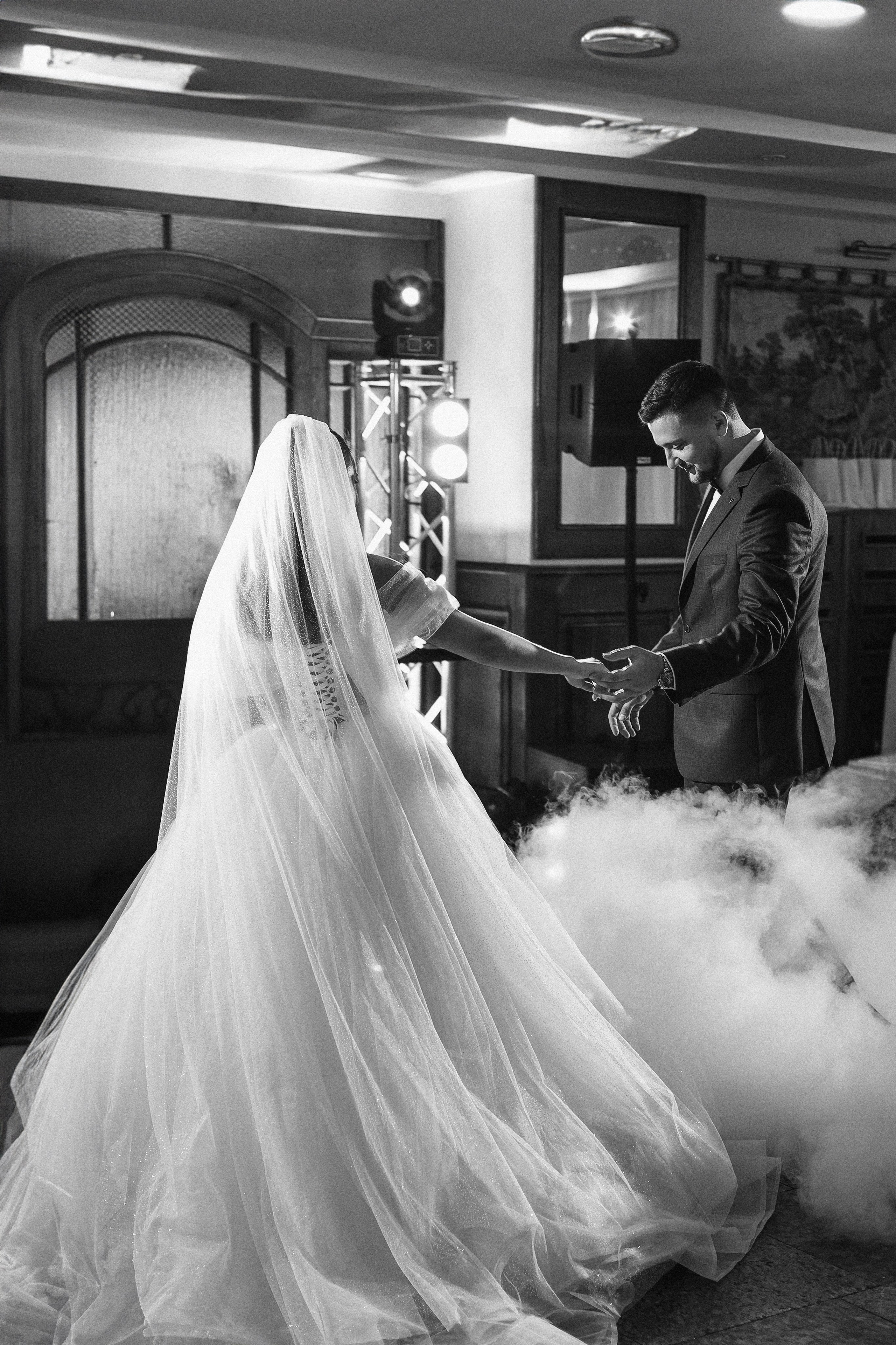 V + L. Весільний фотограф у Кременчуці Кісельов Сергій