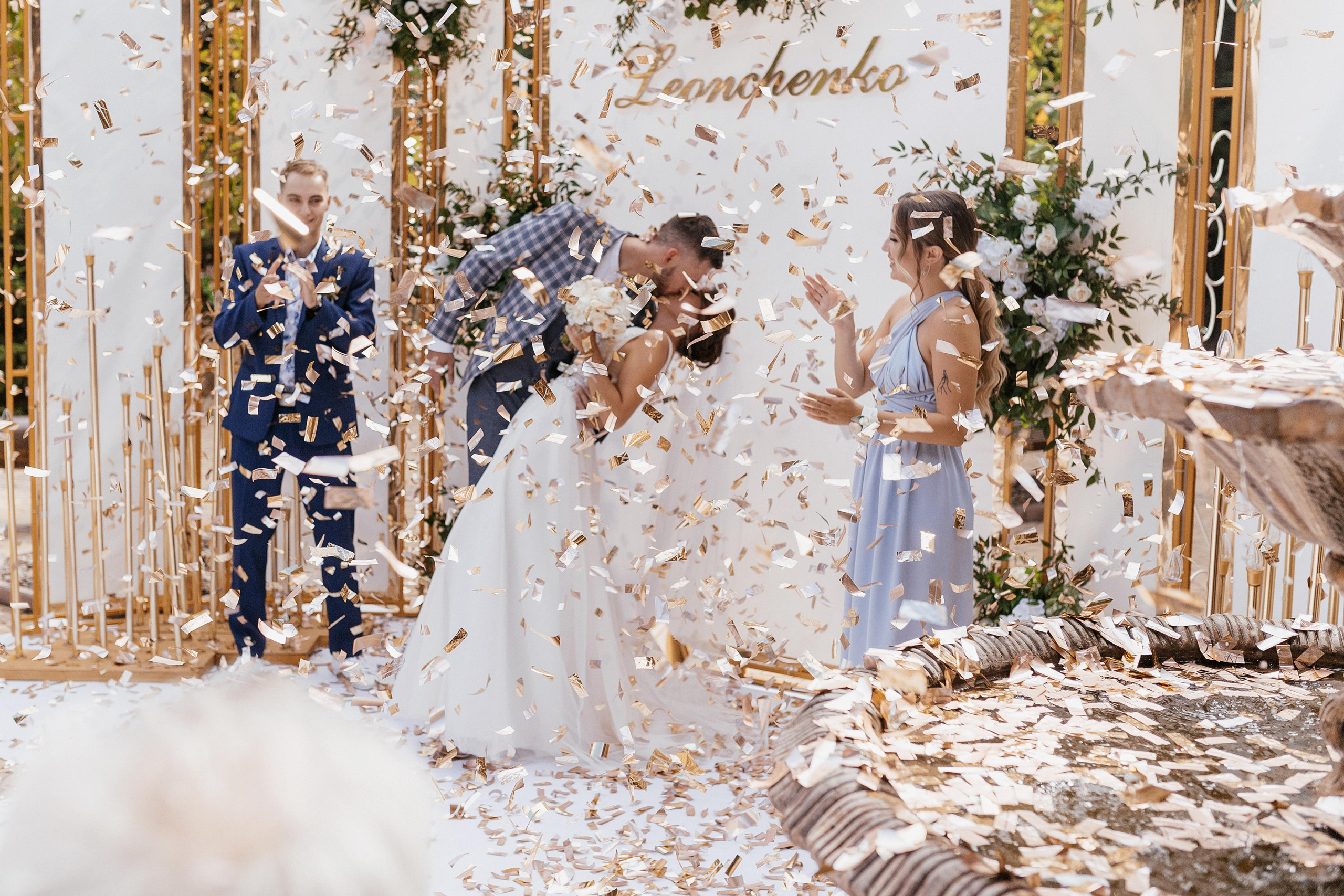 свадебная церемония Кременчуг блески эмоциональный момент Гостиный двор