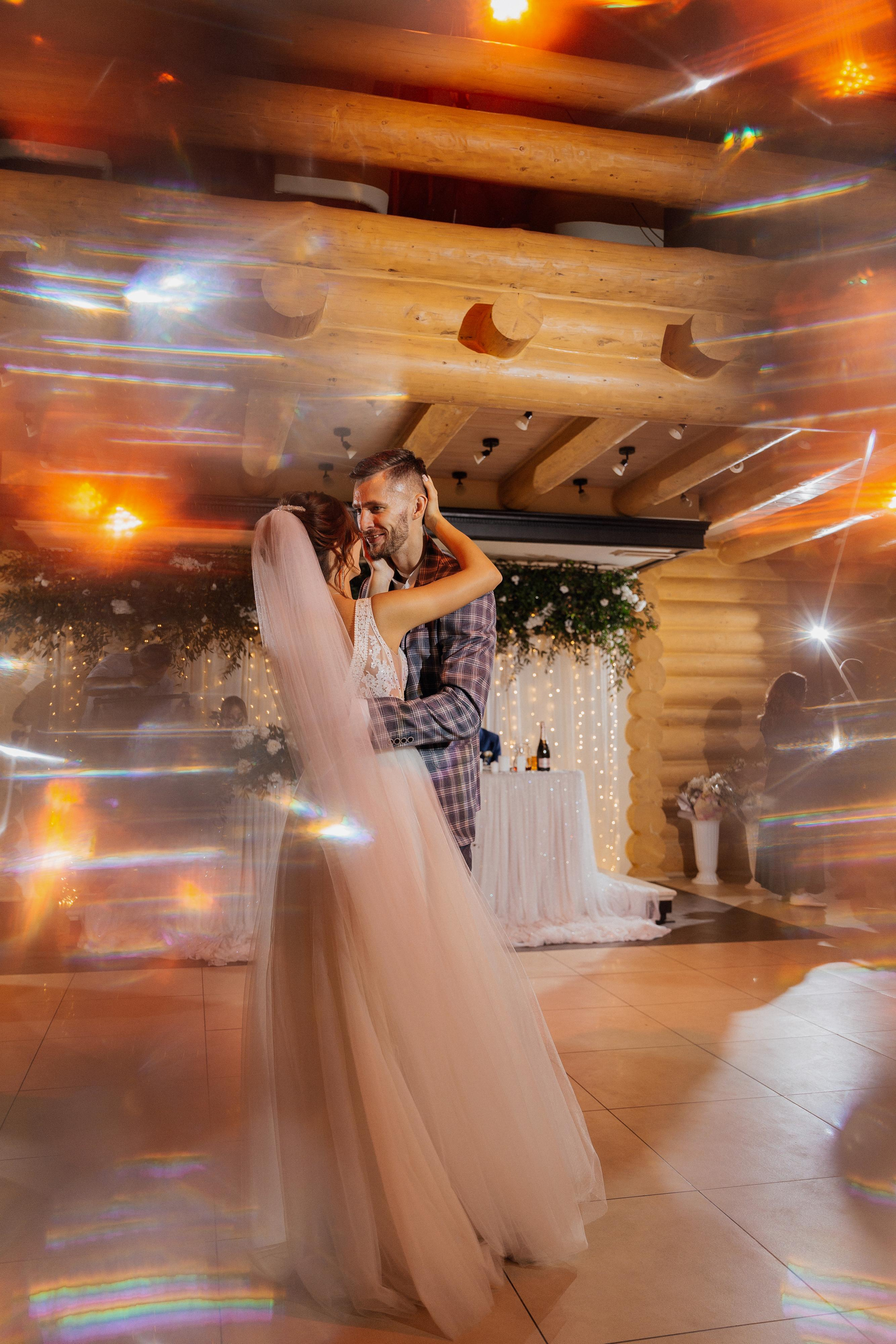 Первый танец жениха и невесты Гостиный двор