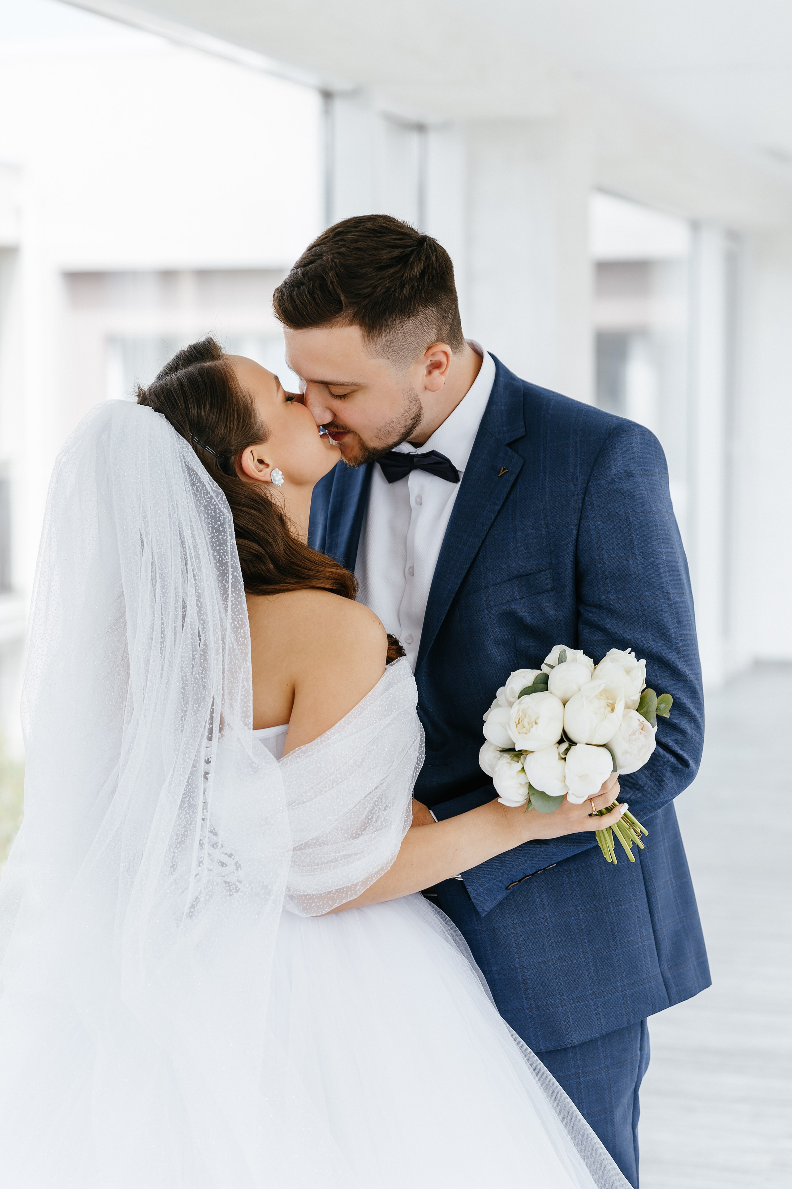 V + L. Весільний фотограф у Кременчуці Кісельов Сергій