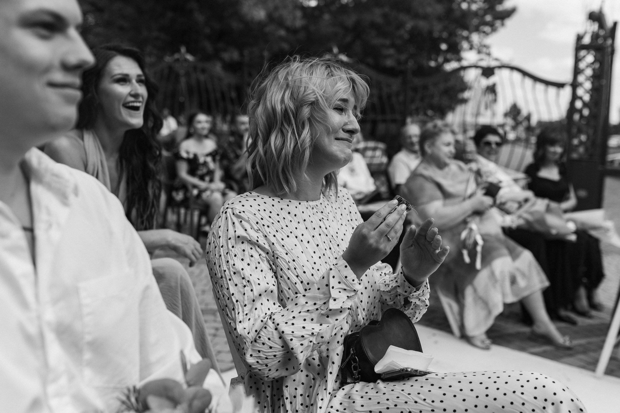 эмоции на свадебной церемонии 