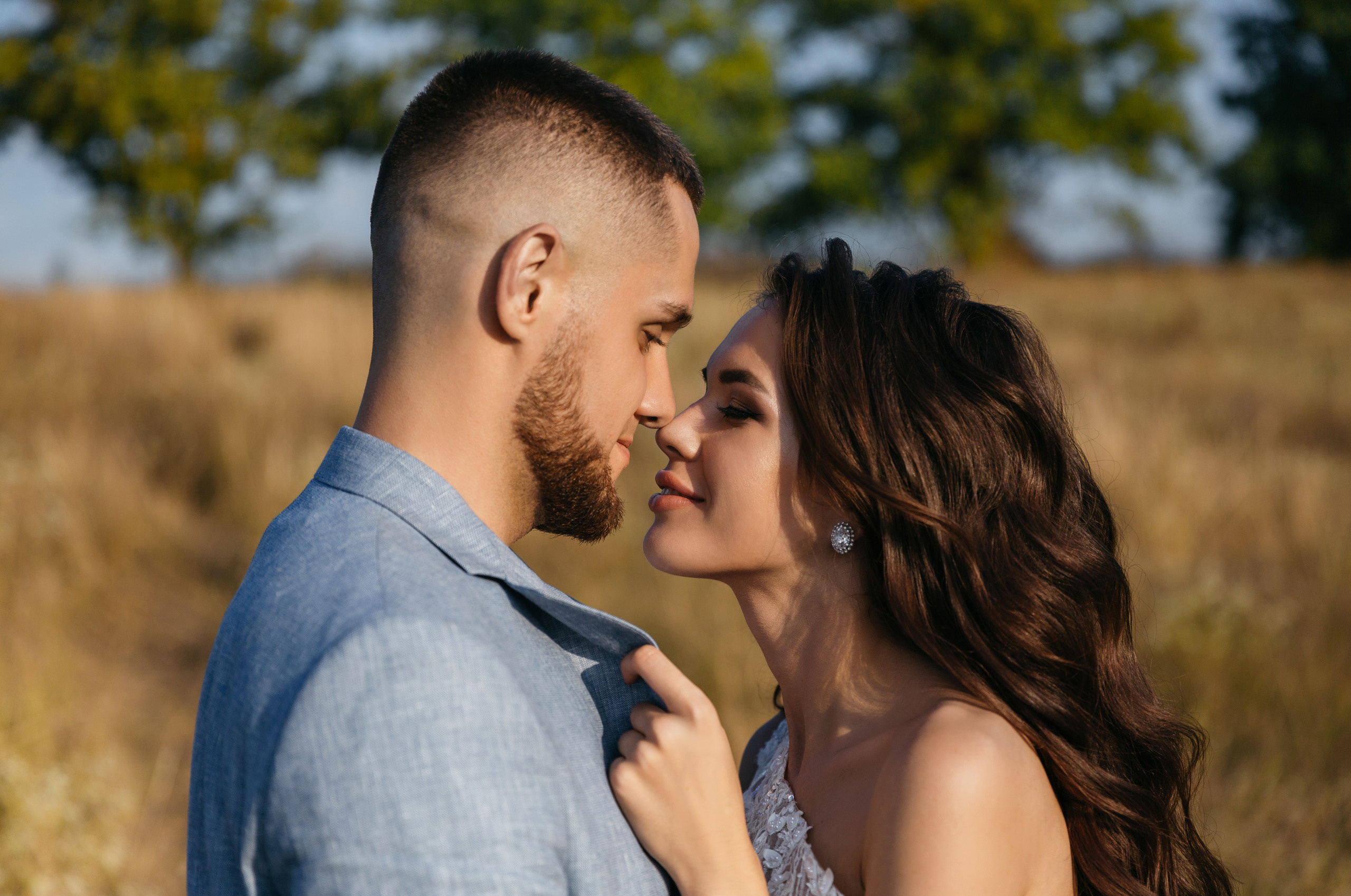 поцелуй жениха и невесты