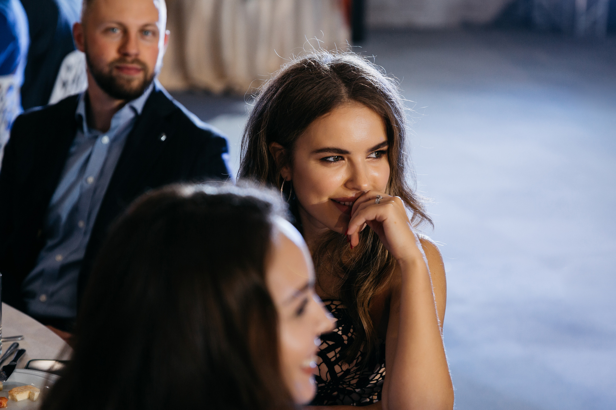 портрет девушки на свадьбе