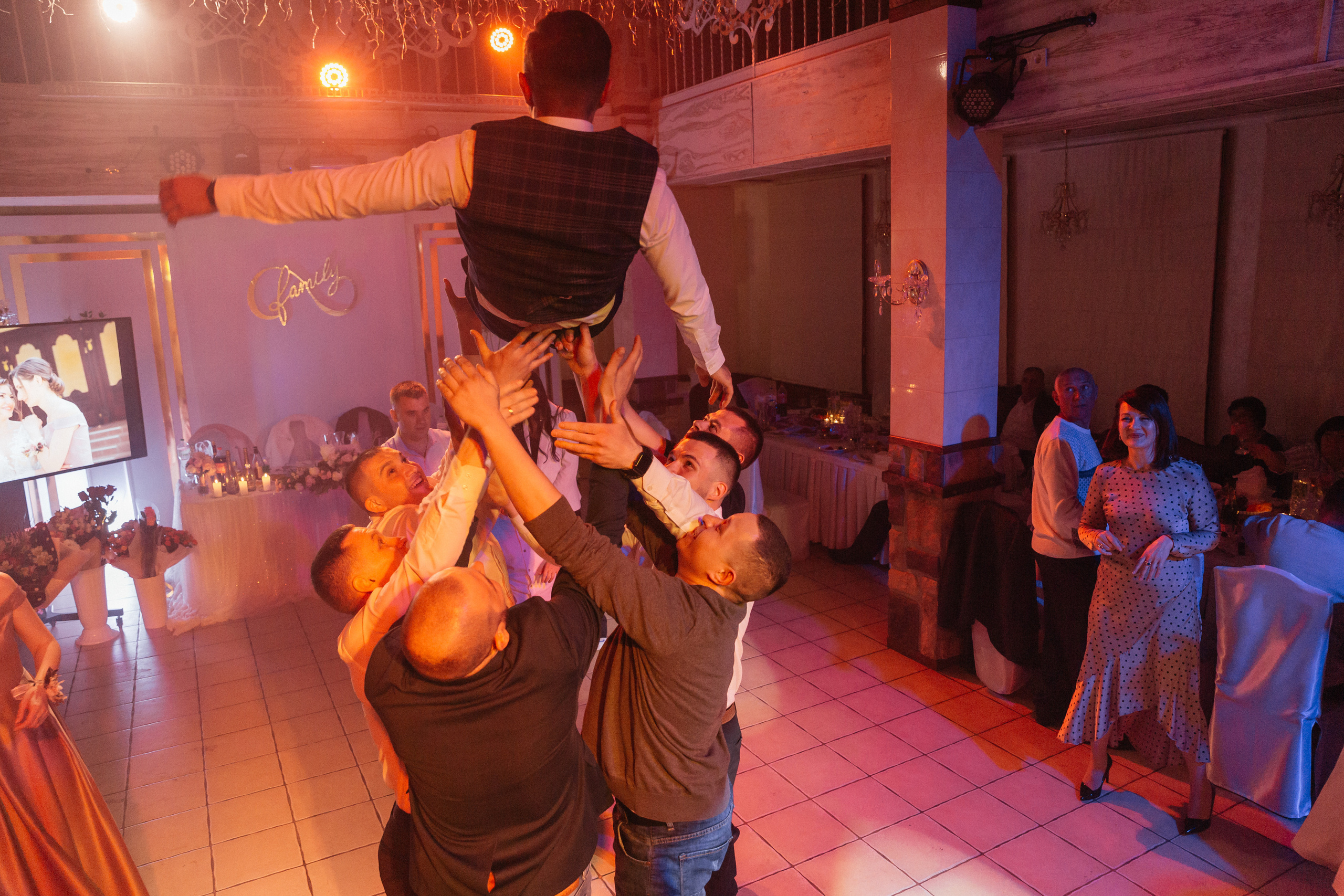 Свадебный фотограф кременчуг невеста свадебная серия. Весільний фотограф у Кременчуці Кісельов Сергій