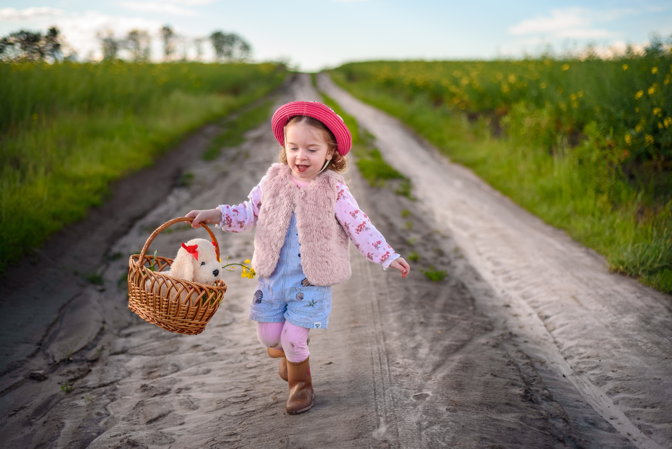 ДИТЯЧІ ПОРТРЕТИ. Фотограф новонароджених (newborn) та дитинства у Житомирі Анна Якимчук