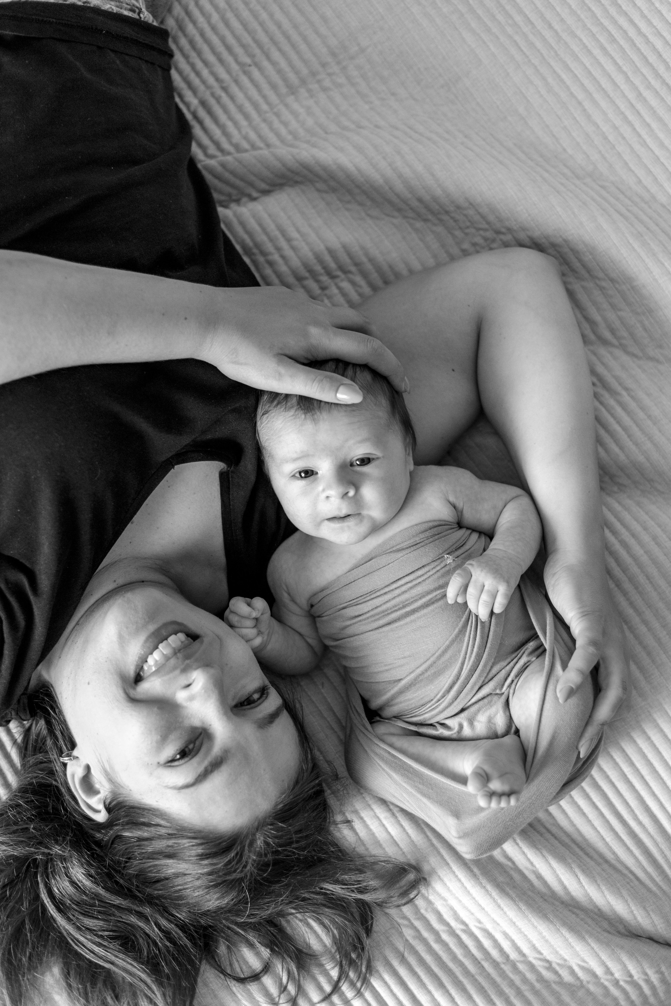 Богданчик сімейна фотоісторія. Фотограф новонароджених (newborn) та материнства у Житомирі Анна Якимчук